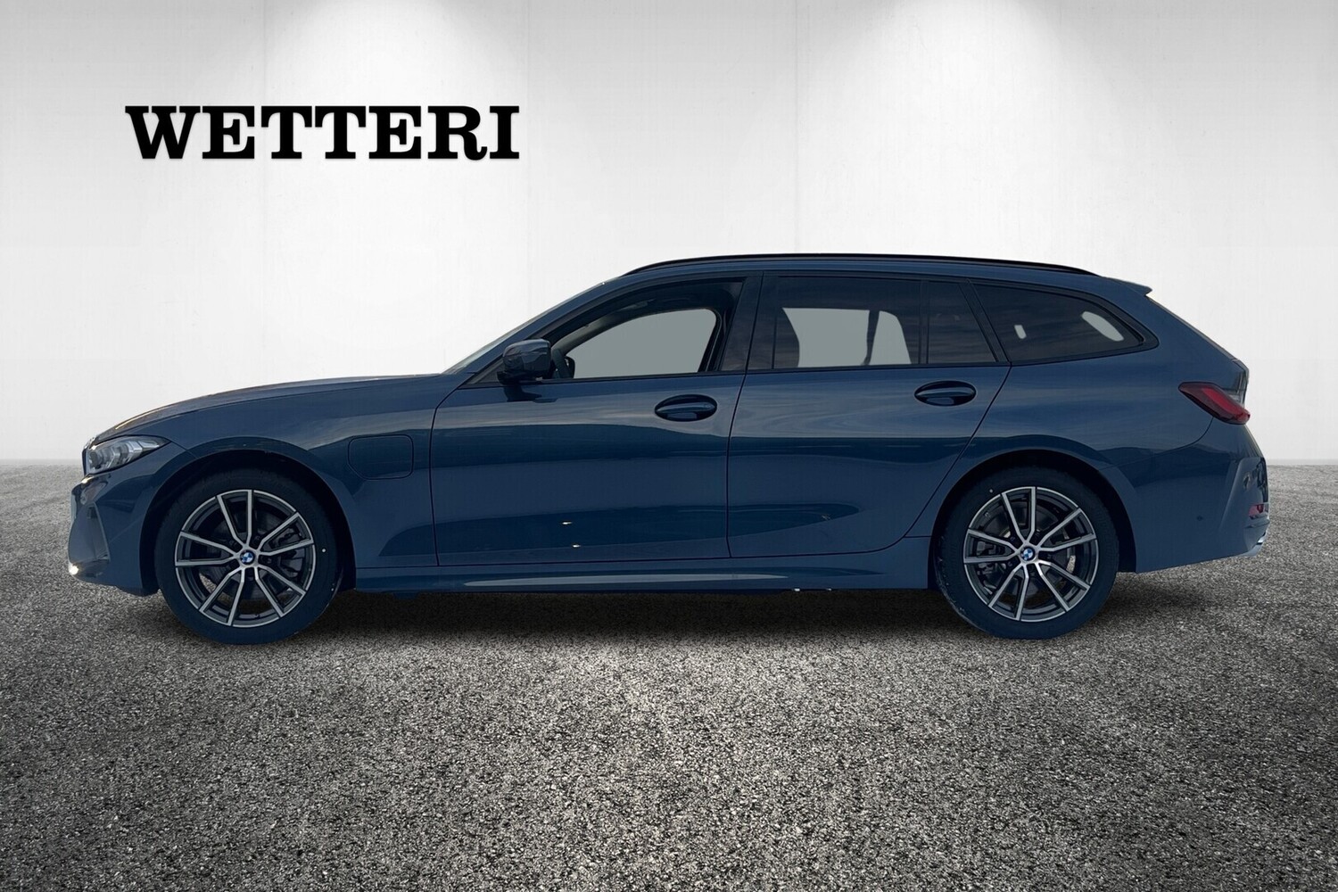 BMW 330 vaihtoauto