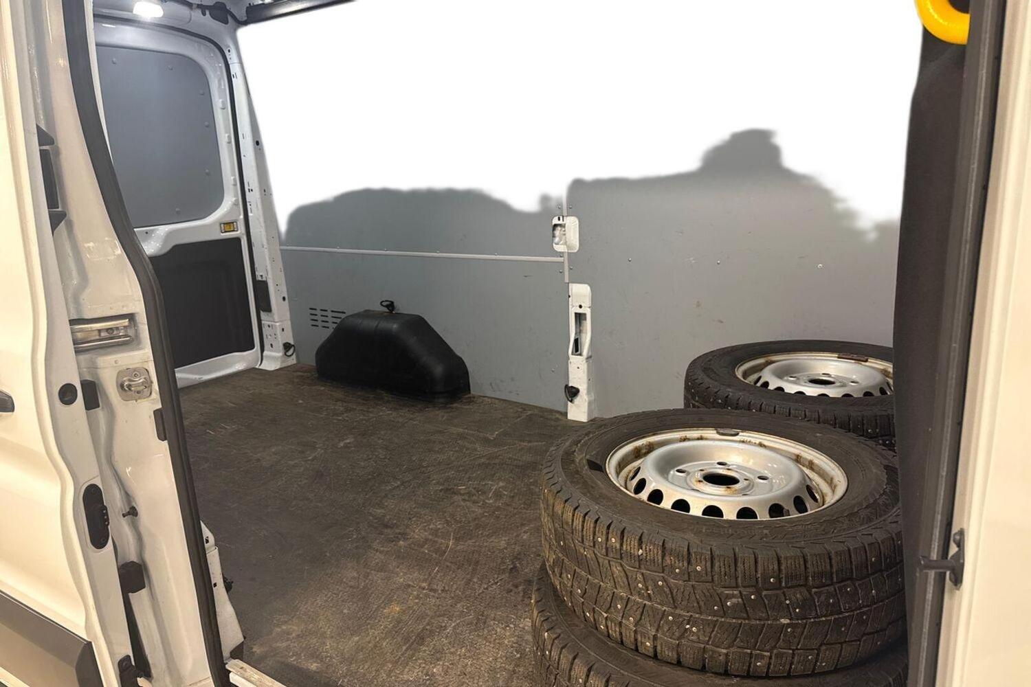 Ford Transit vaihtoauto