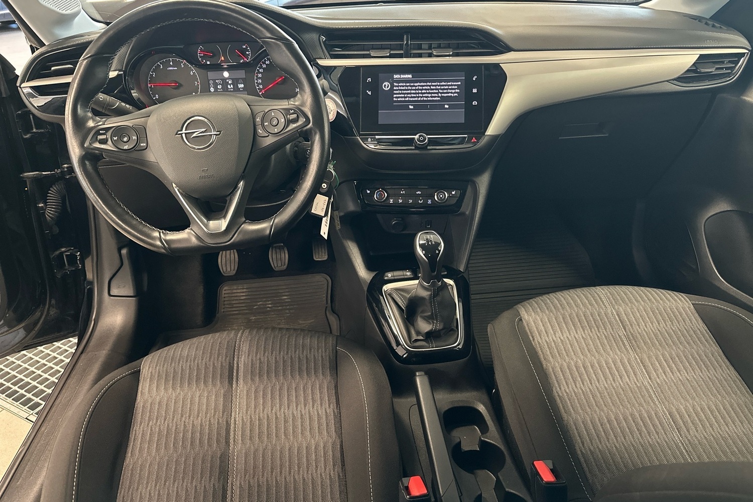 Opel Corsa vaihtoauto