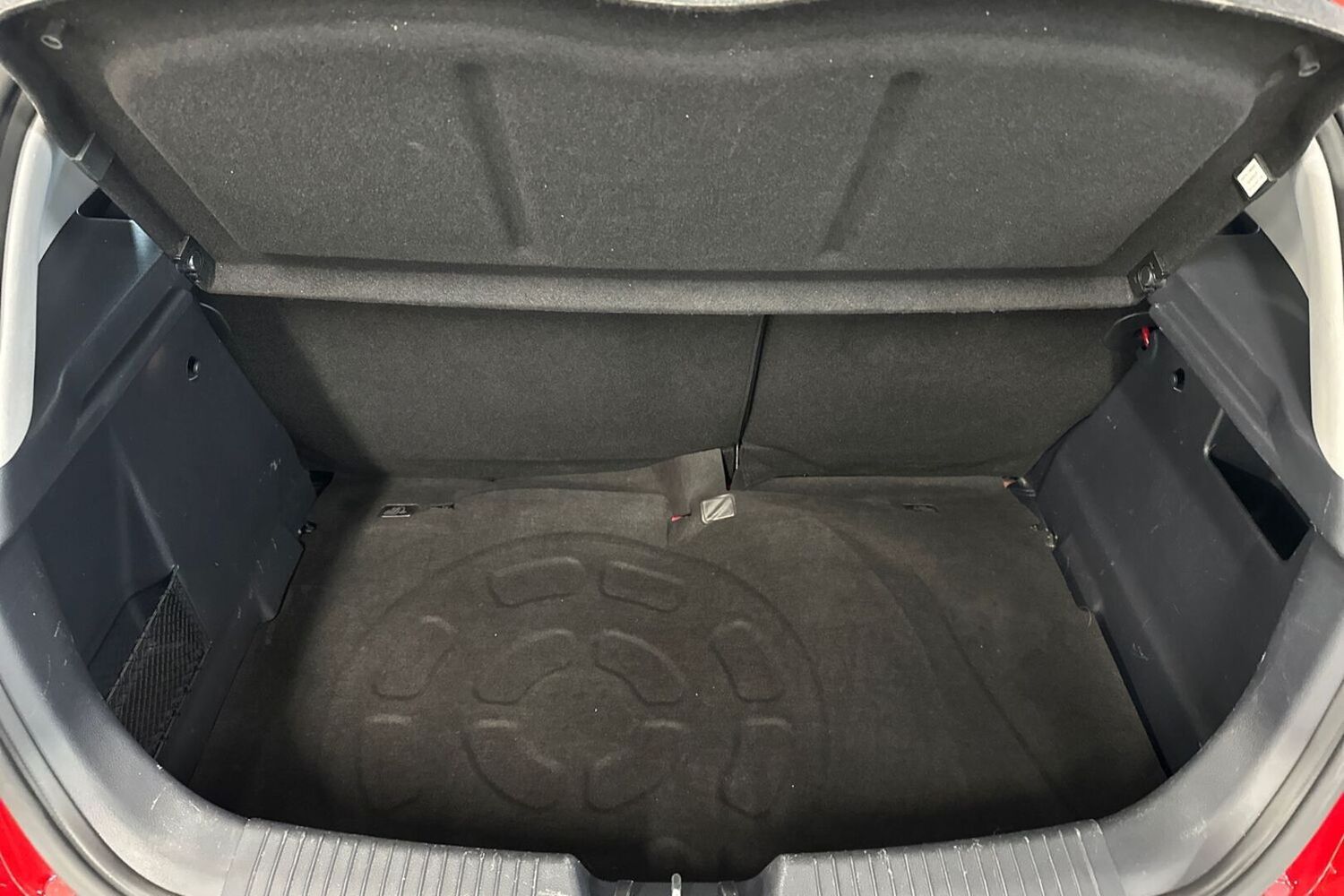 Kia Rio vaihtoauto