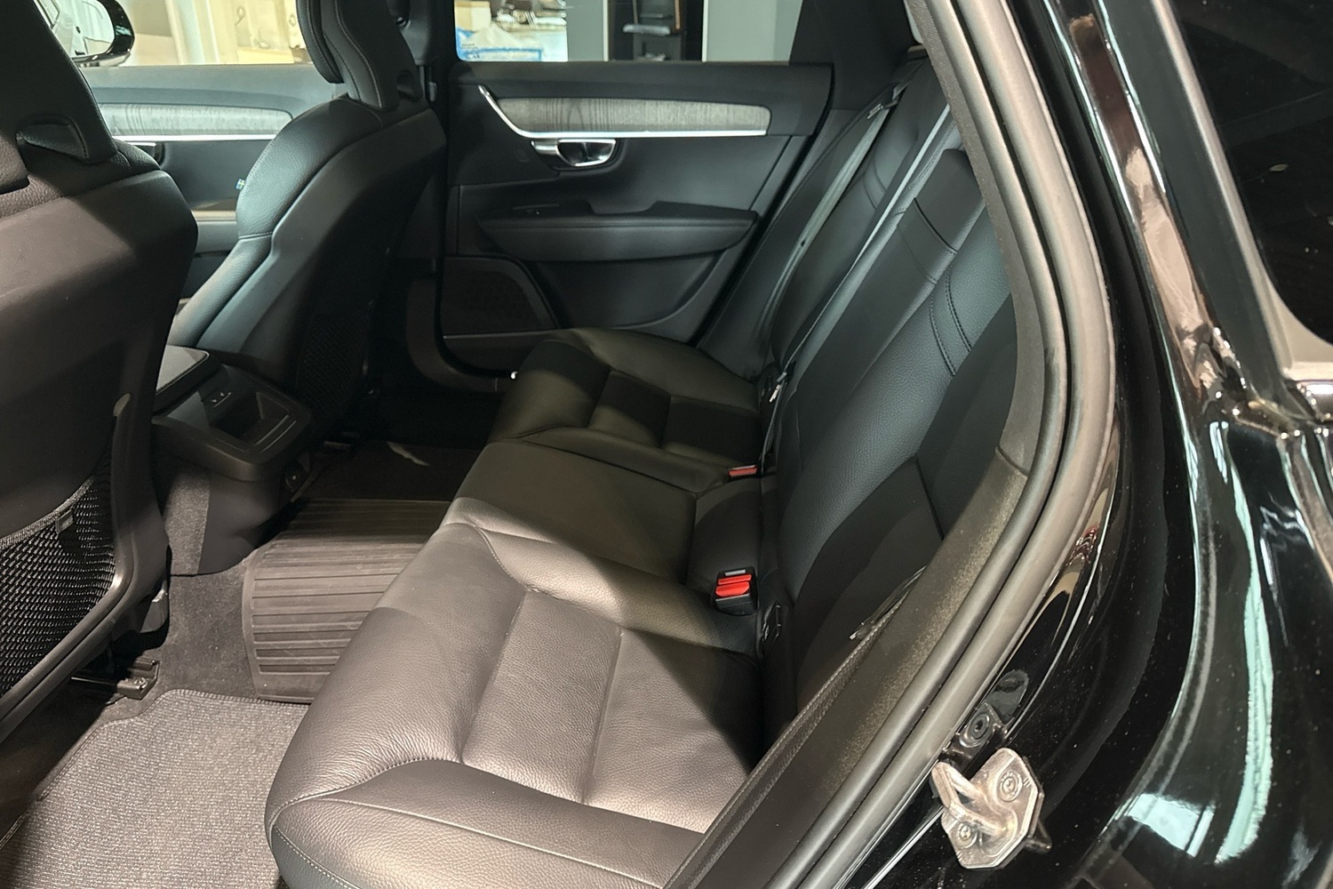 Volvo V90 Cross Country vaihtoauto