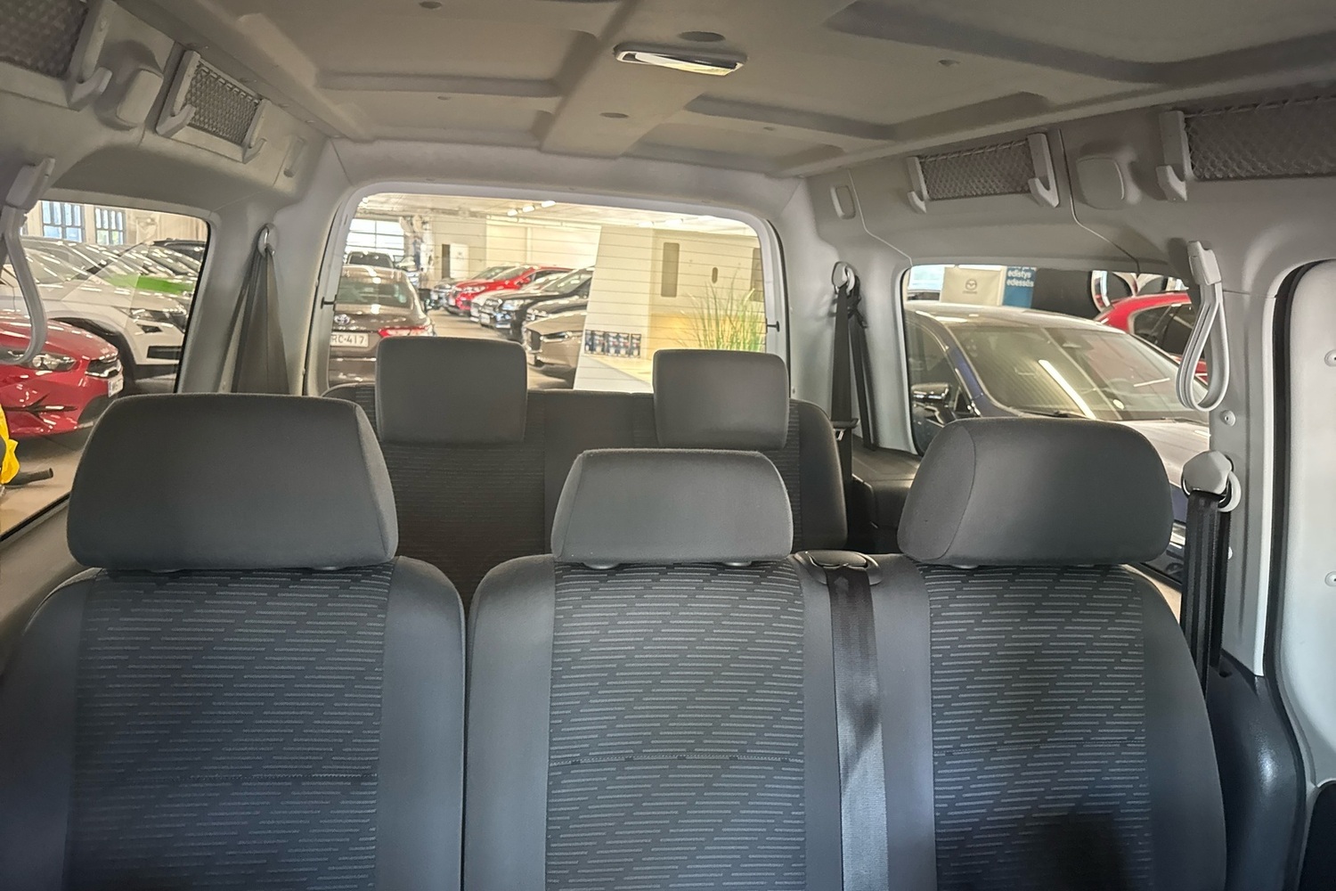 Volkswagen Caddy Maxi vaihtoauto