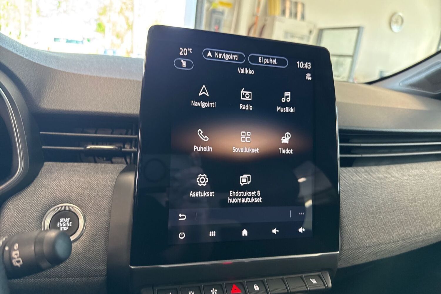 Renault Clio vaihtoauto
