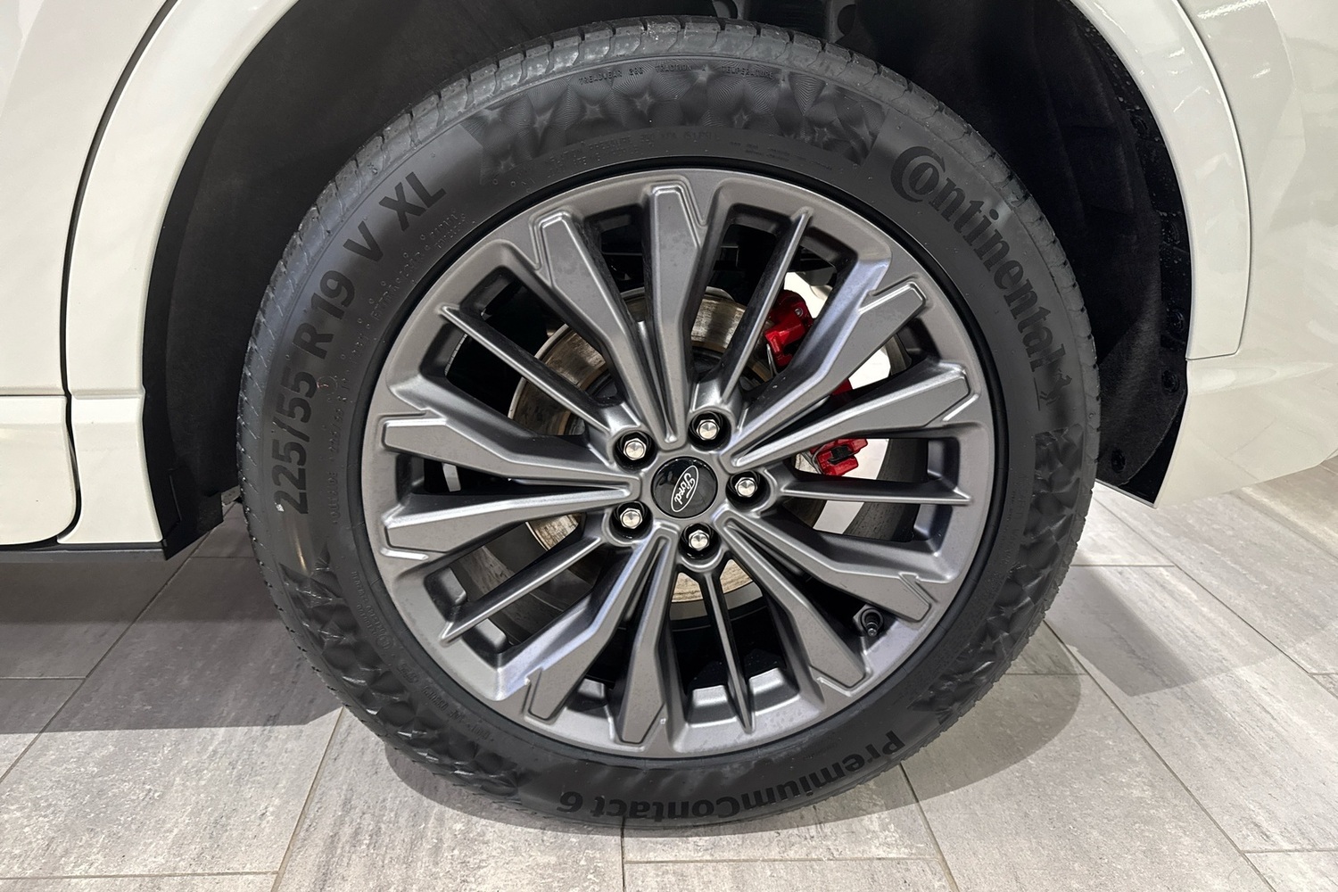 Ford Kuga vaihtoauto