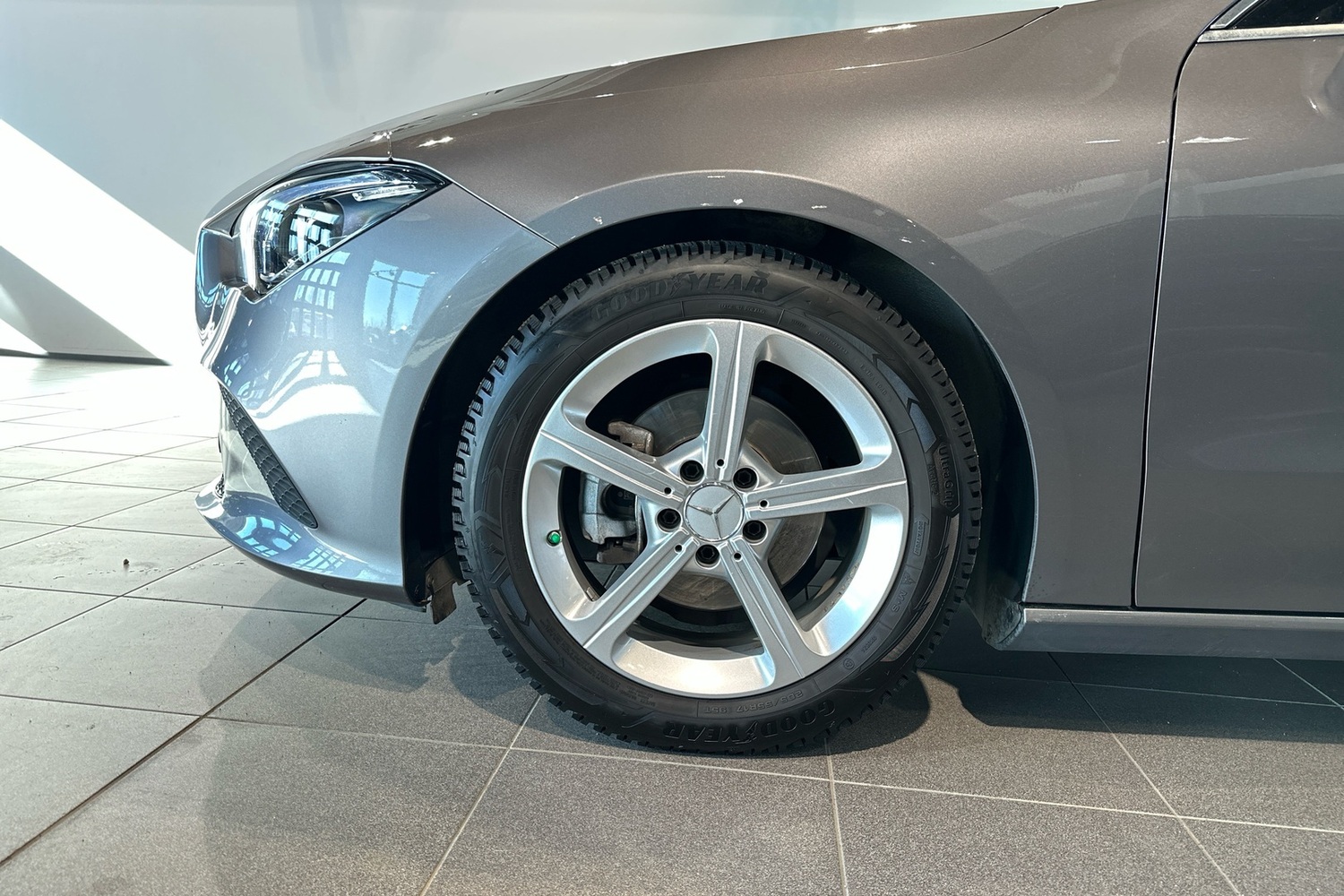 Mercedes-Benz CLA-sarja vaihtoauto