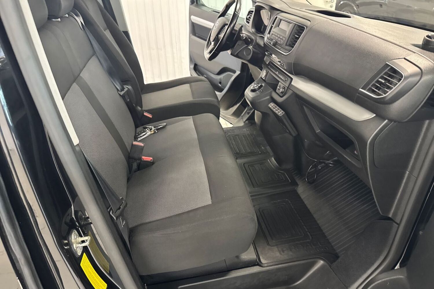 Toyota Proace Verso vaihtoauto