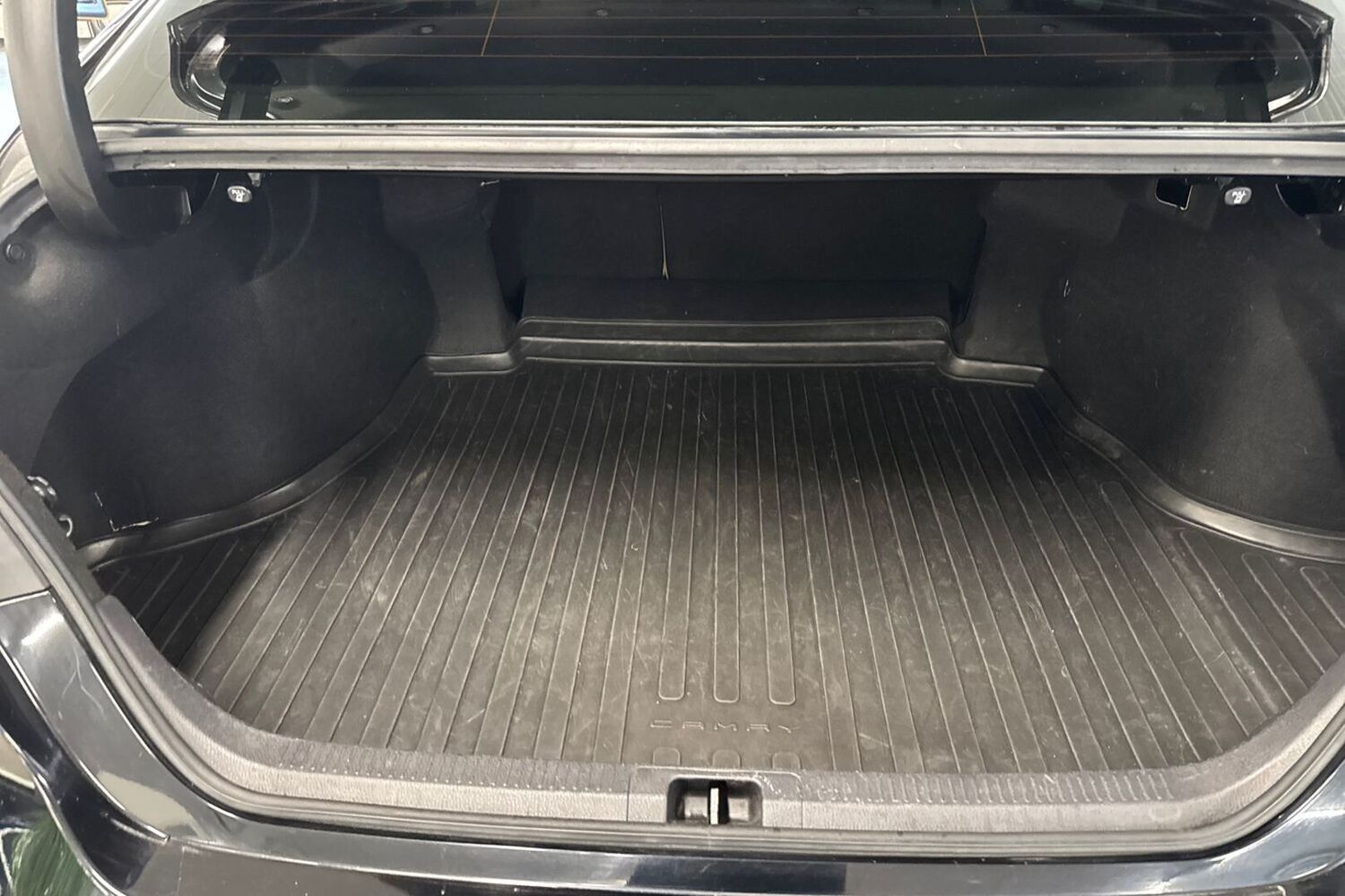 Toyota Camry vaihtoauto