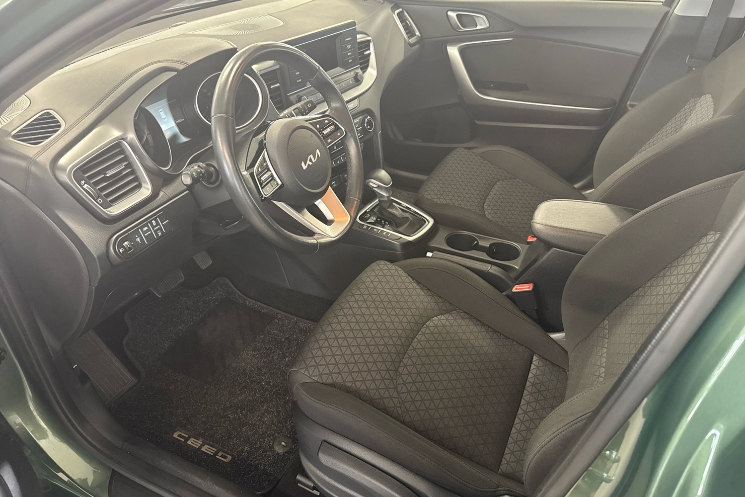 Kia Ceed vaihtoauto
