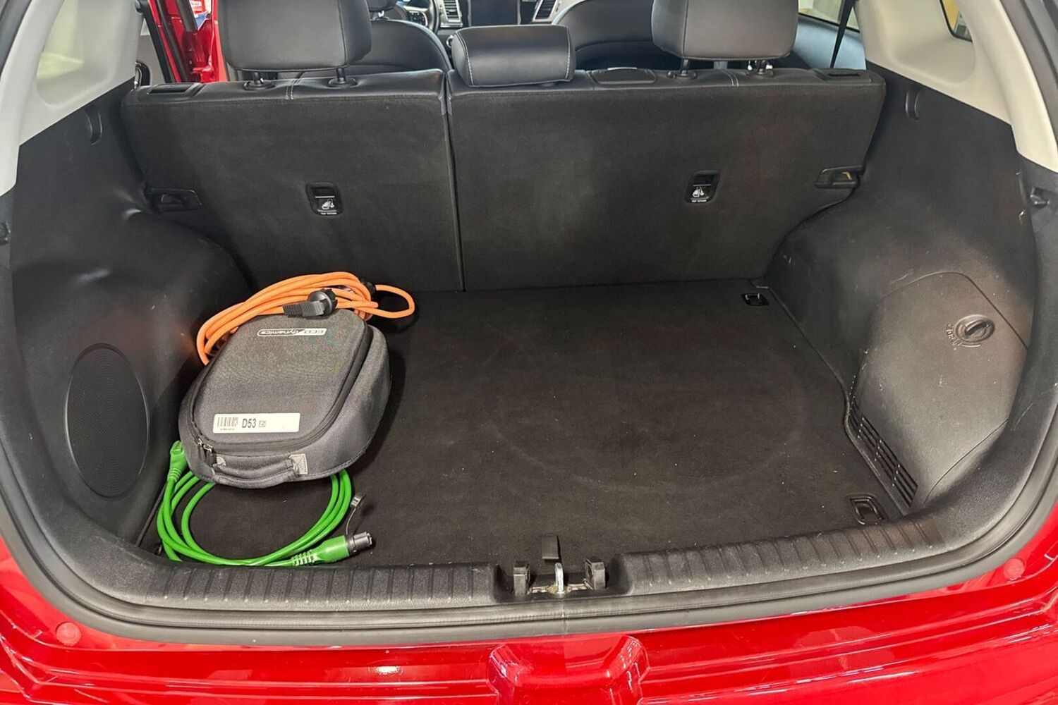 Kia Niro plug-in vaihtoauto