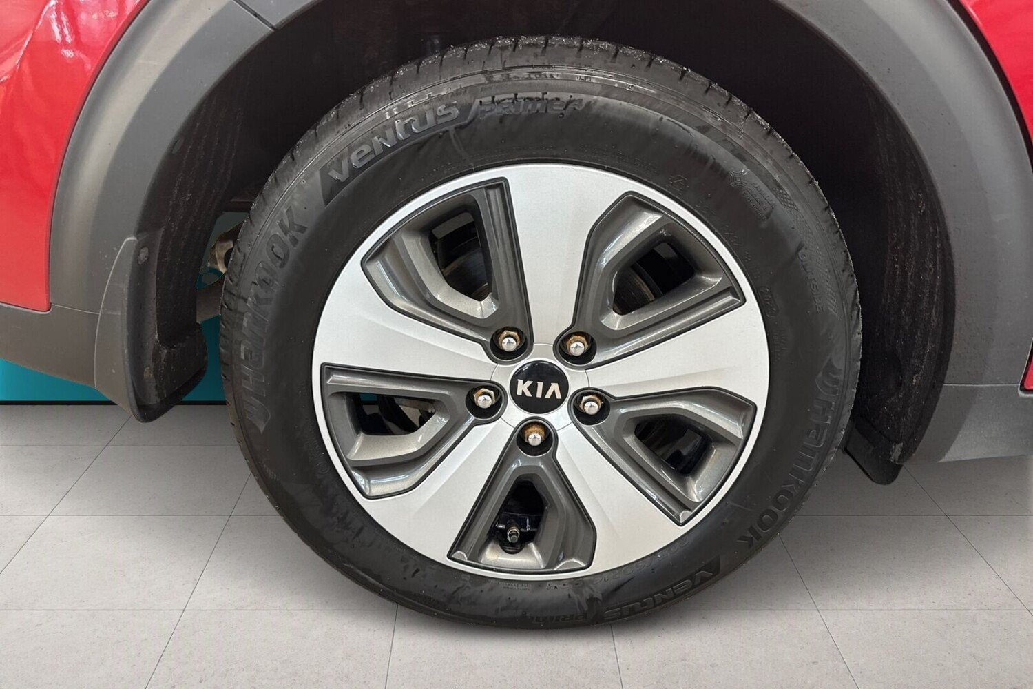 Kia Niro plug-in vaihtoauto