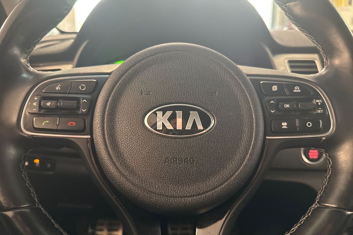 Kia Niro plug-in vaihtoauto