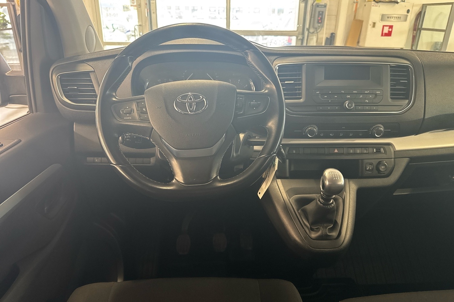Toyota Proace Verso vaihtoauto