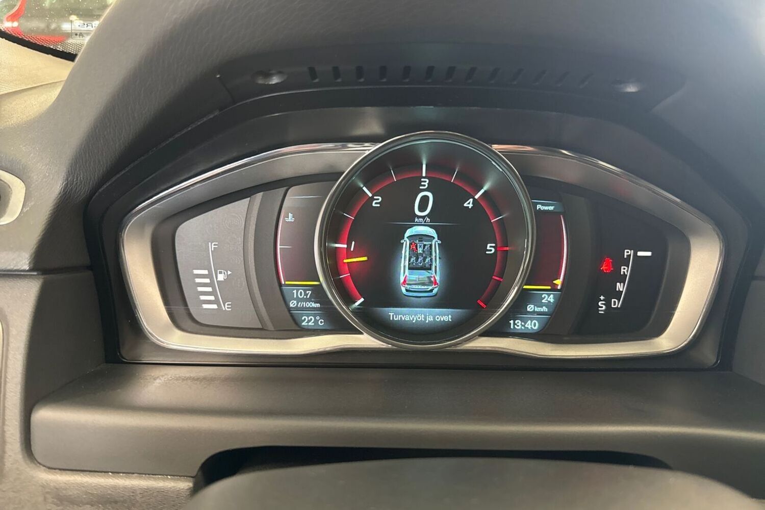 Volvo V70 vaihtoauto