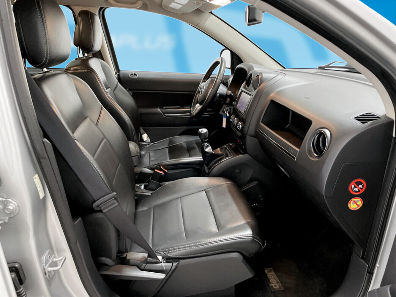 Jeep Compass vaihtoauto