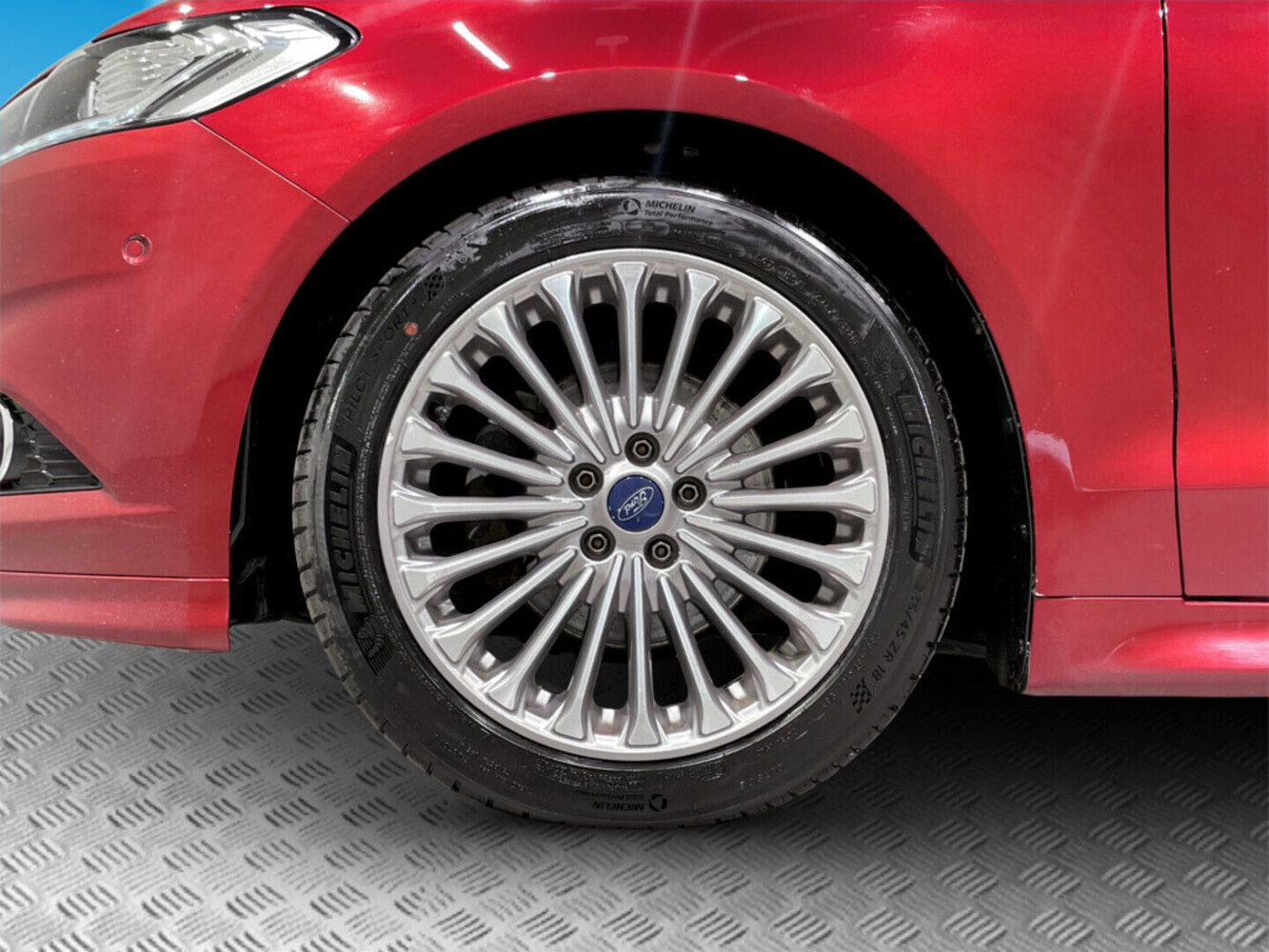Ford Mondeo vaihtoauto