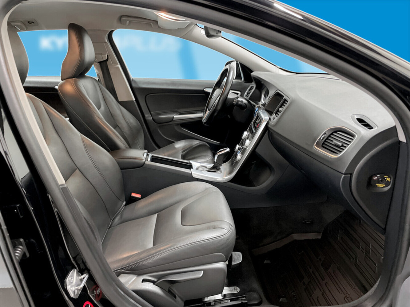 Volvo V60 Cross Country vaihtoauto