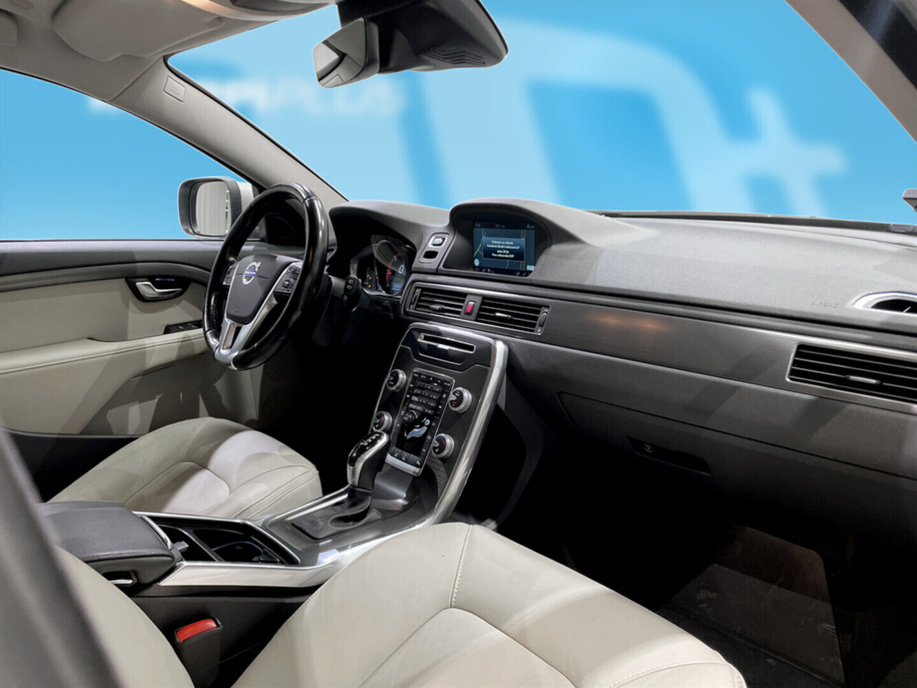 Volvo XC70 vaihtoauto