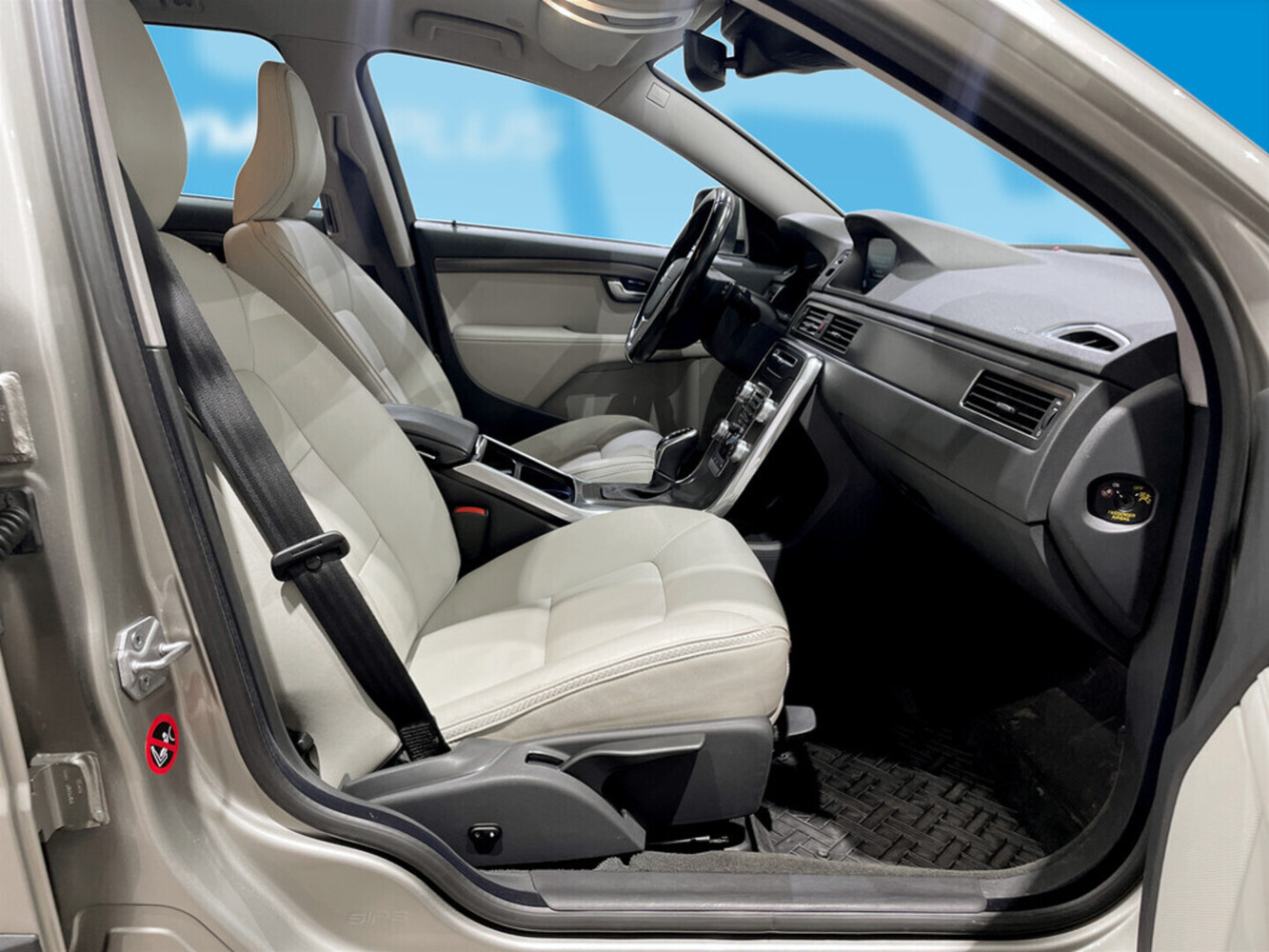 Volvo XC70 vaihtoauto