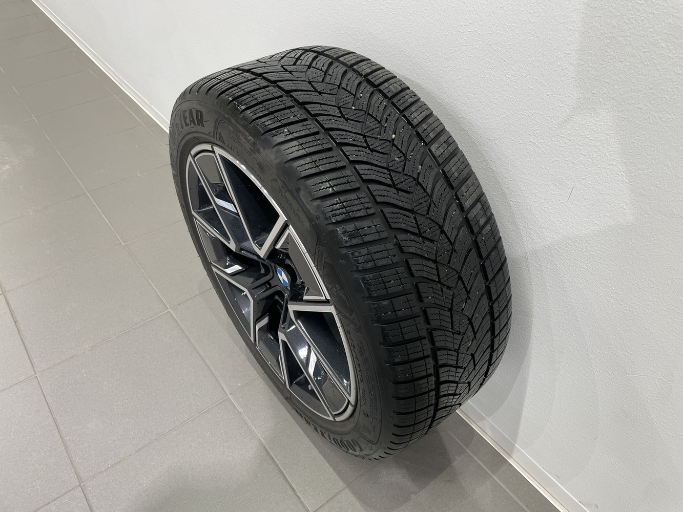 BMW i4 vaihtoauto