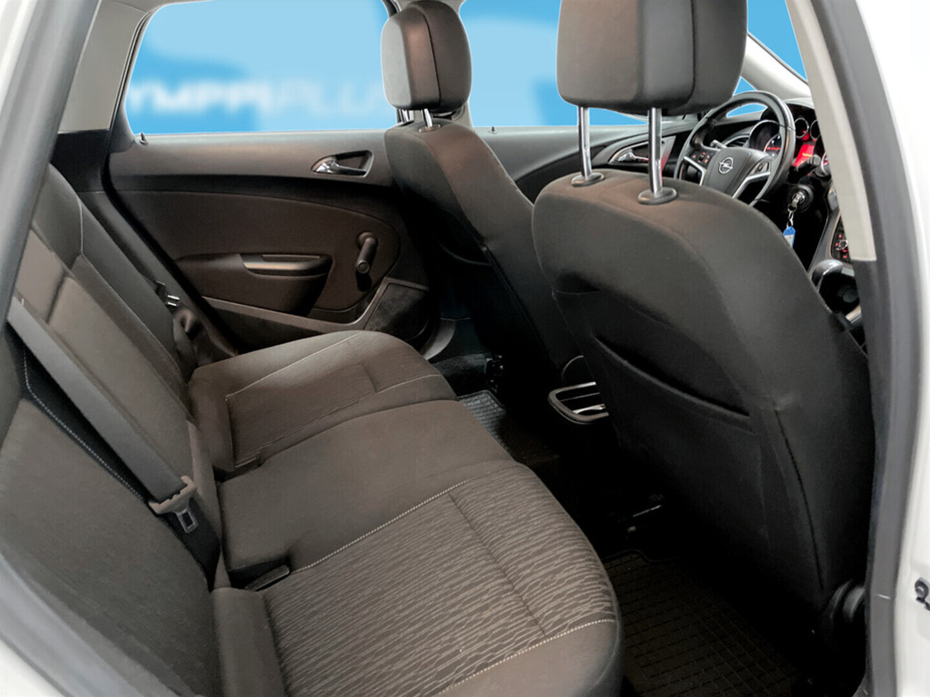 Opel Astra vaihtoauto