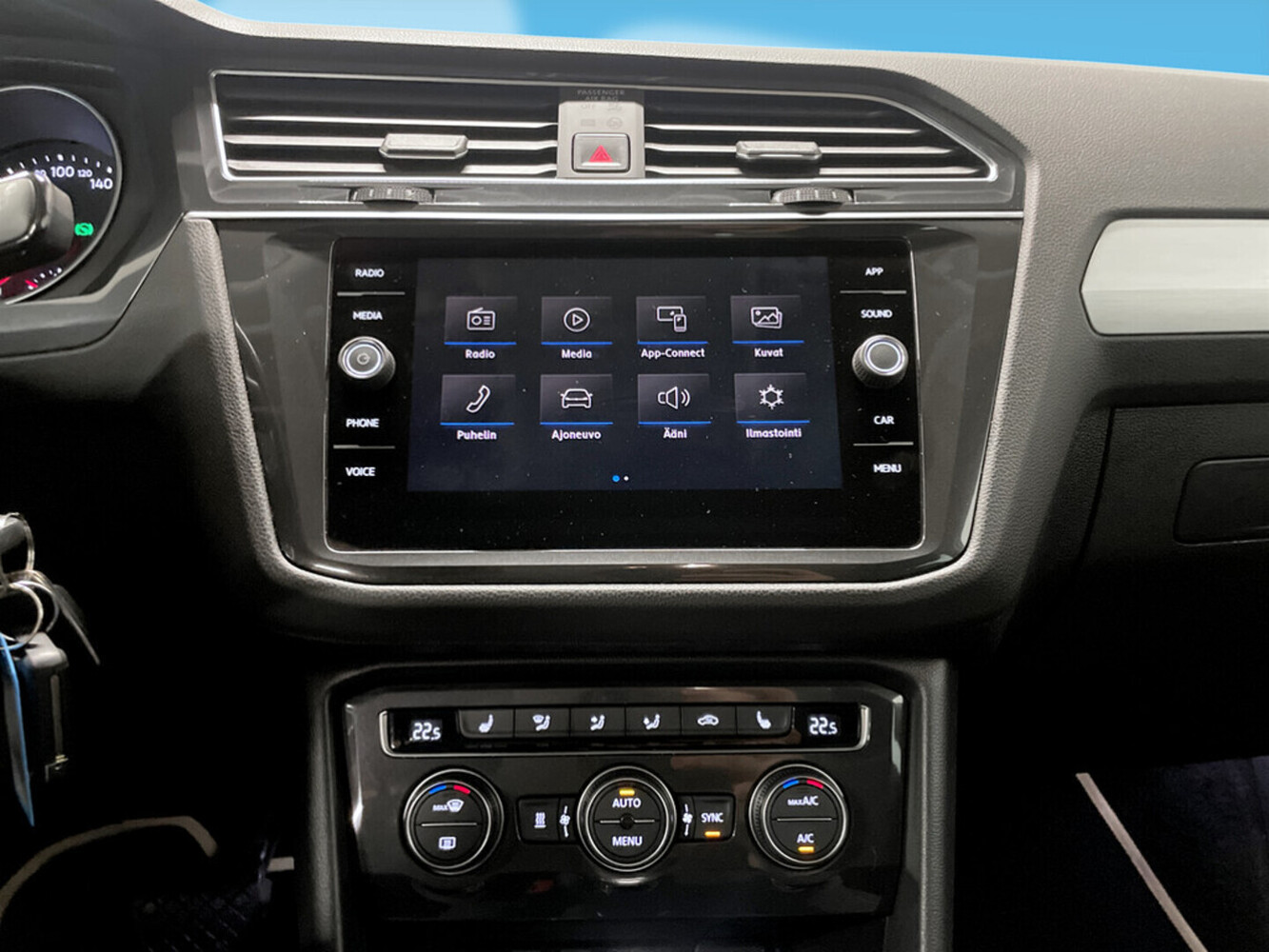 Volkswagen Tiguan vaihtoauto