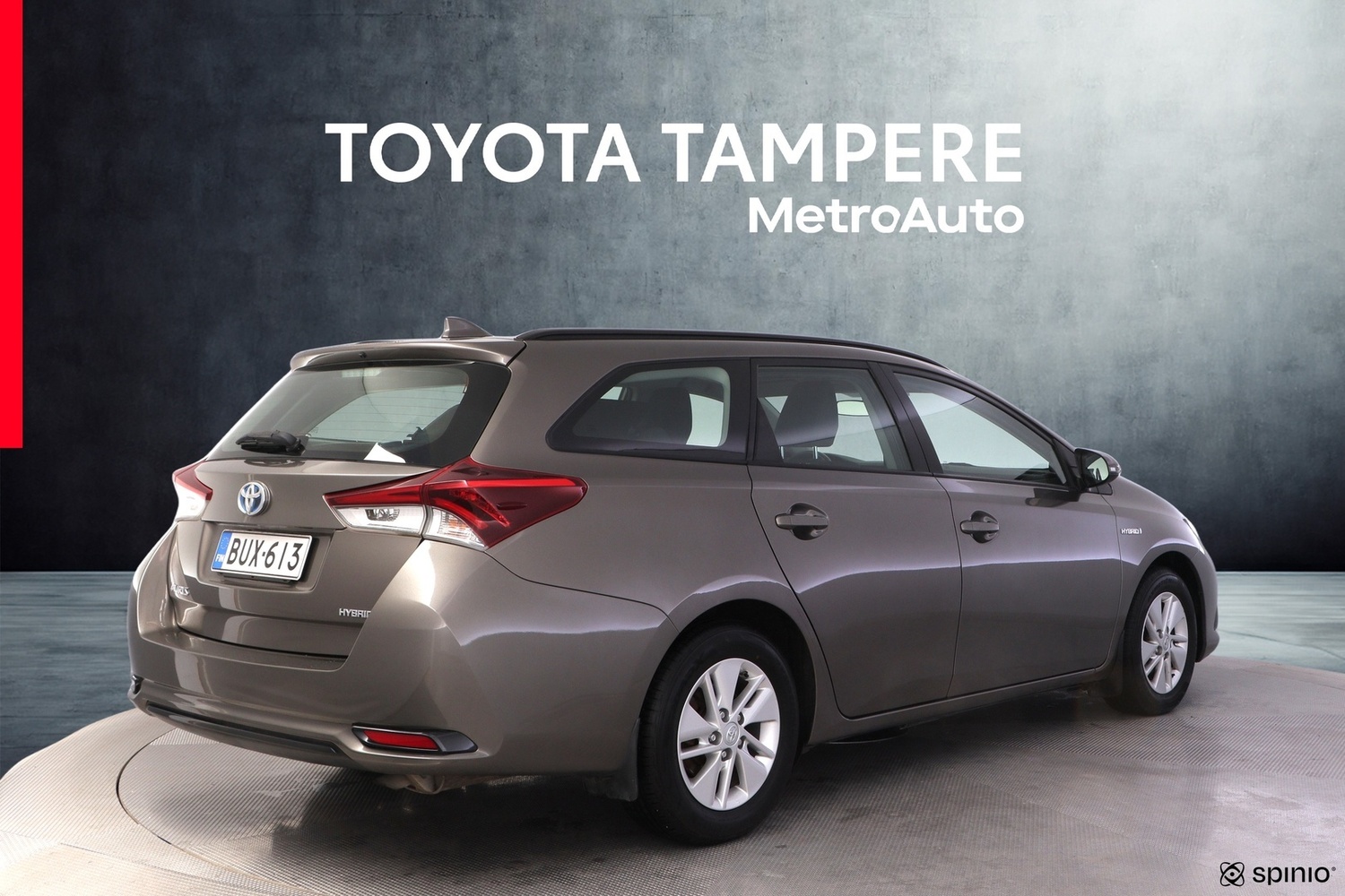 Toyota Auris vaihtoauto