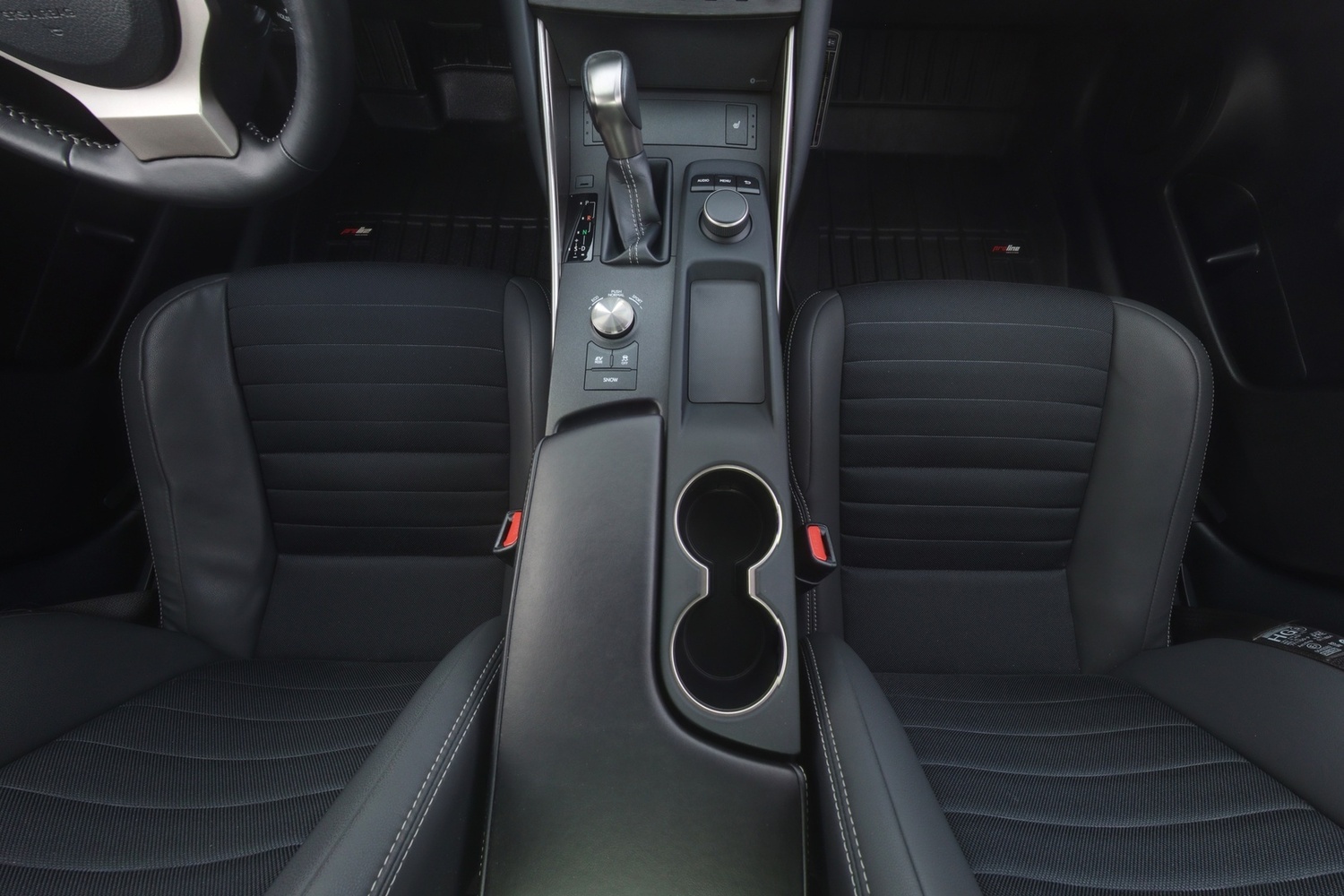 Lexus IS vaihtoauto