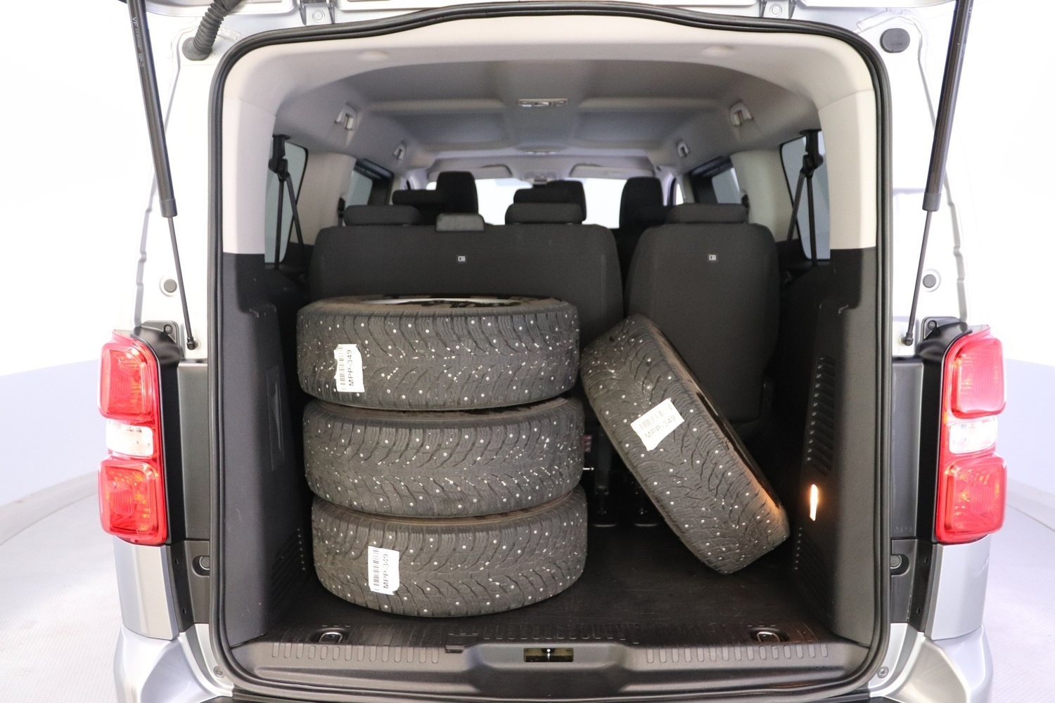 Toyota Proace Verso vaihtoauto
