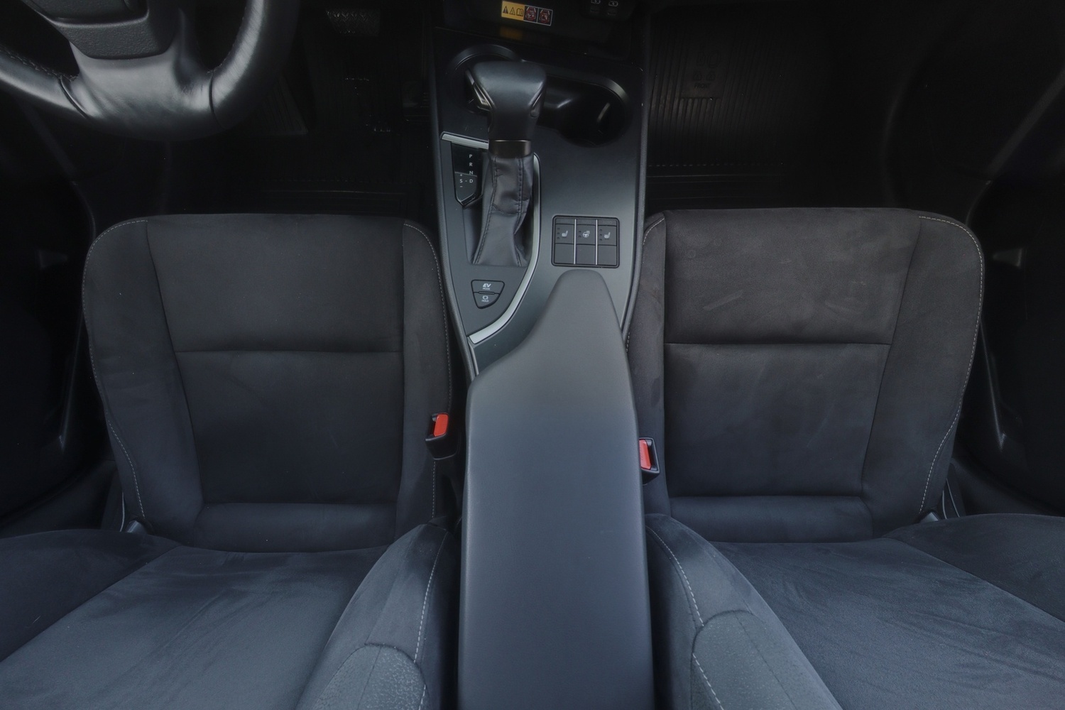Lexus UX vaihtoauto