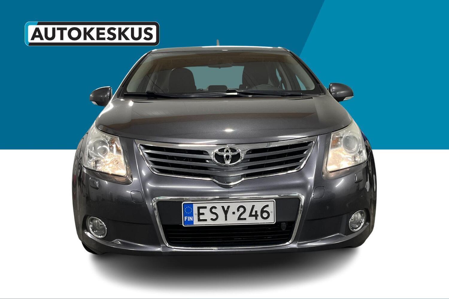 Toyota Avensis vaihtoauto