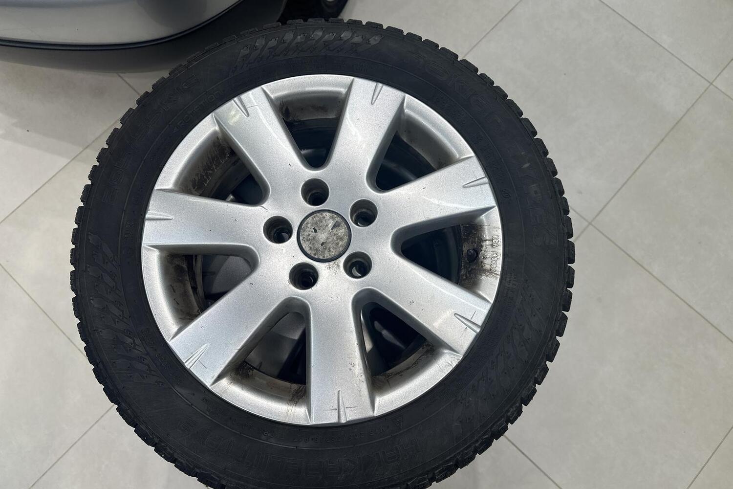 Volkswagen Golf vaihtoauto