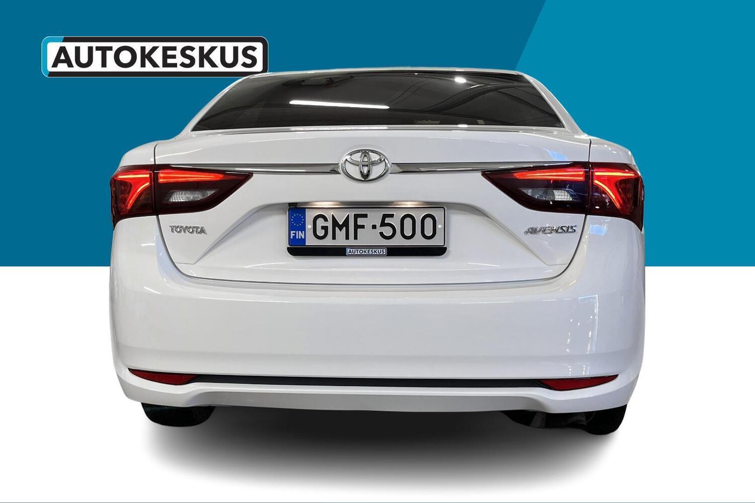 Toyota Avensis vaihtoauto
