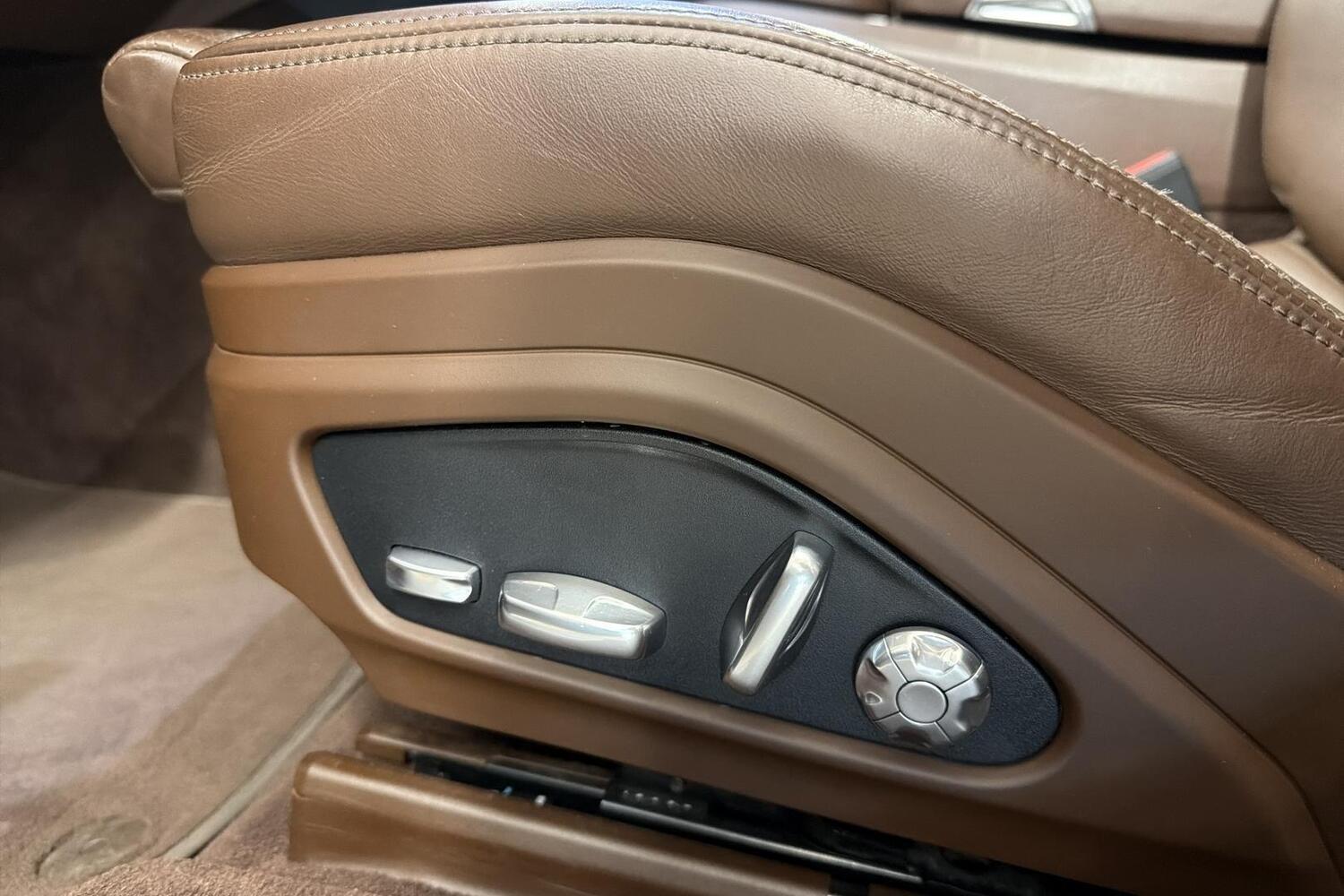 Porsche Panamera vaihtoauto