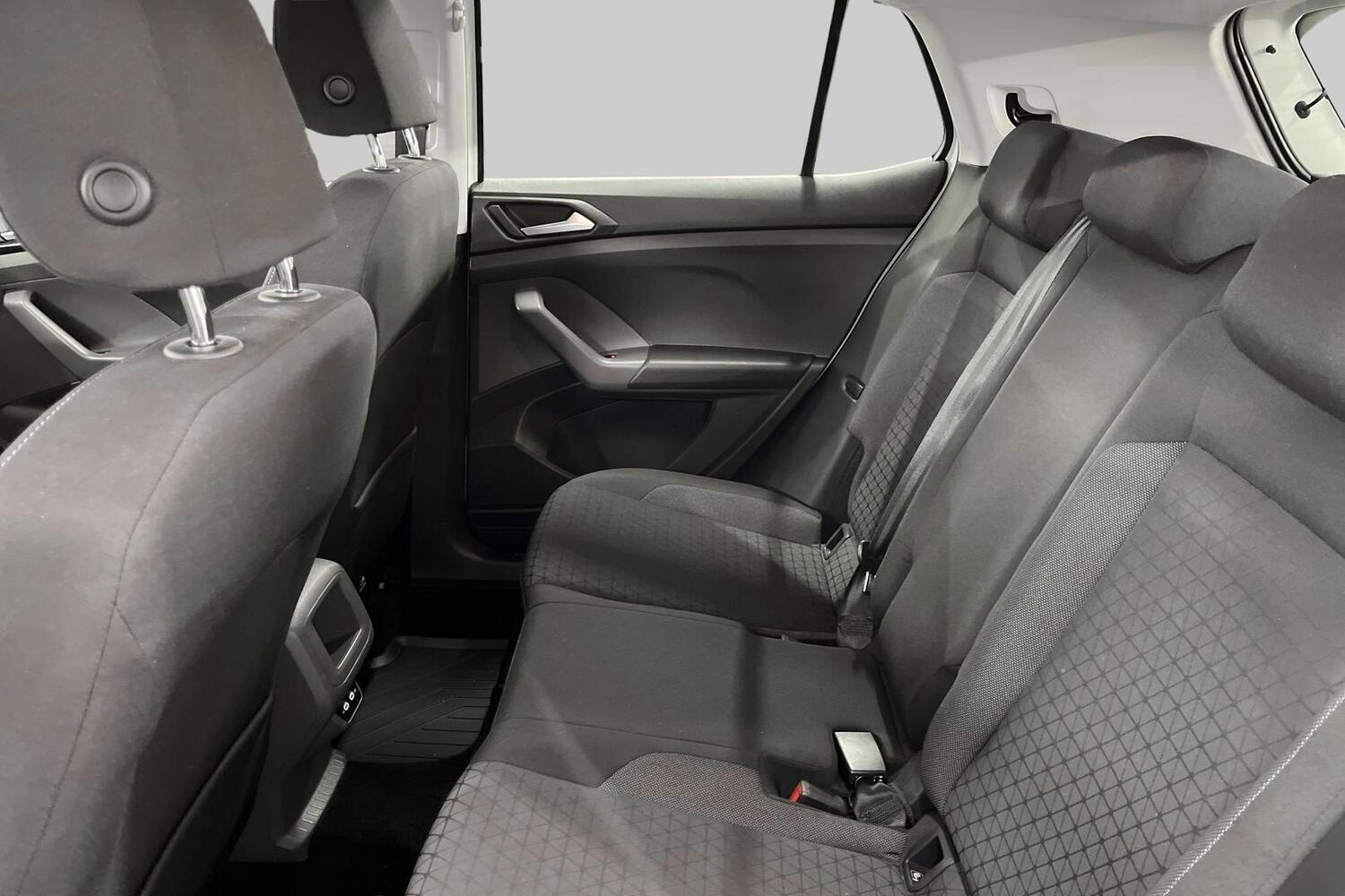 Volkswagen T-Cross vaihtoauto