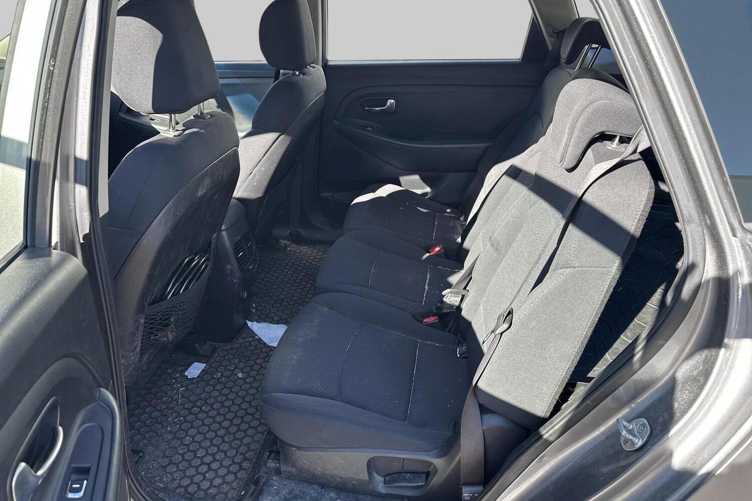 Kia Carens vaihtoauto