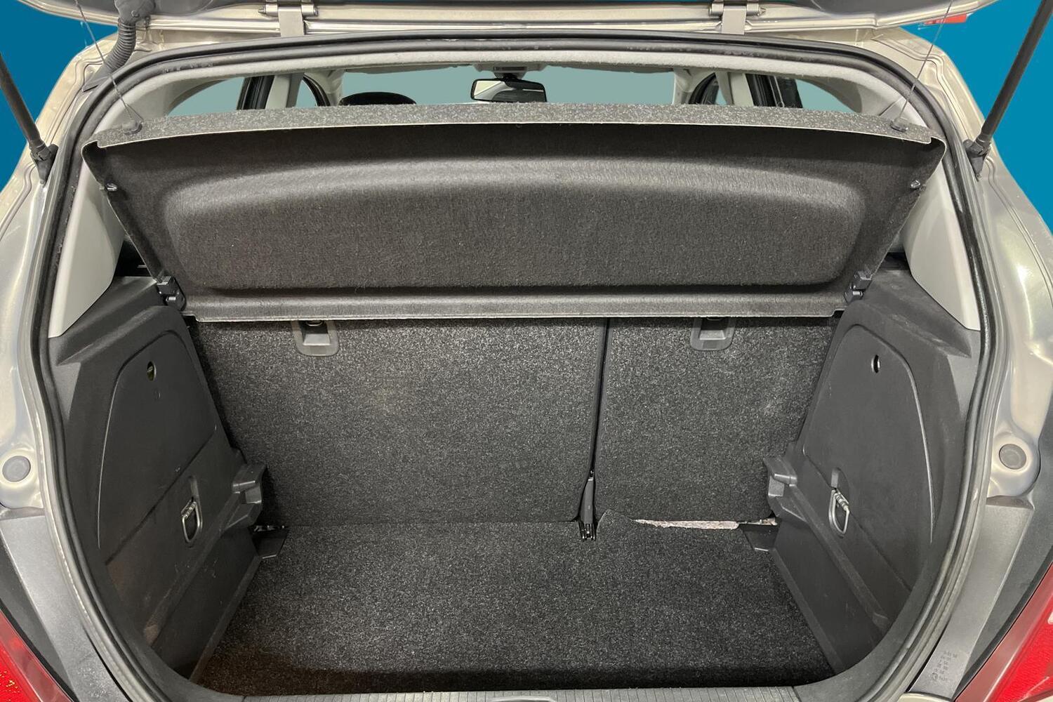 Opel Corsa vaihtoauto