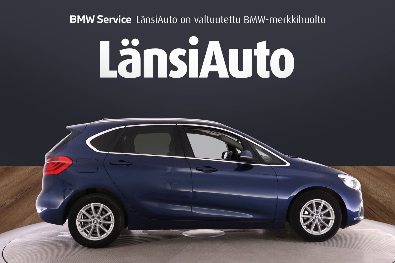 BMW 218 vaihtoauto