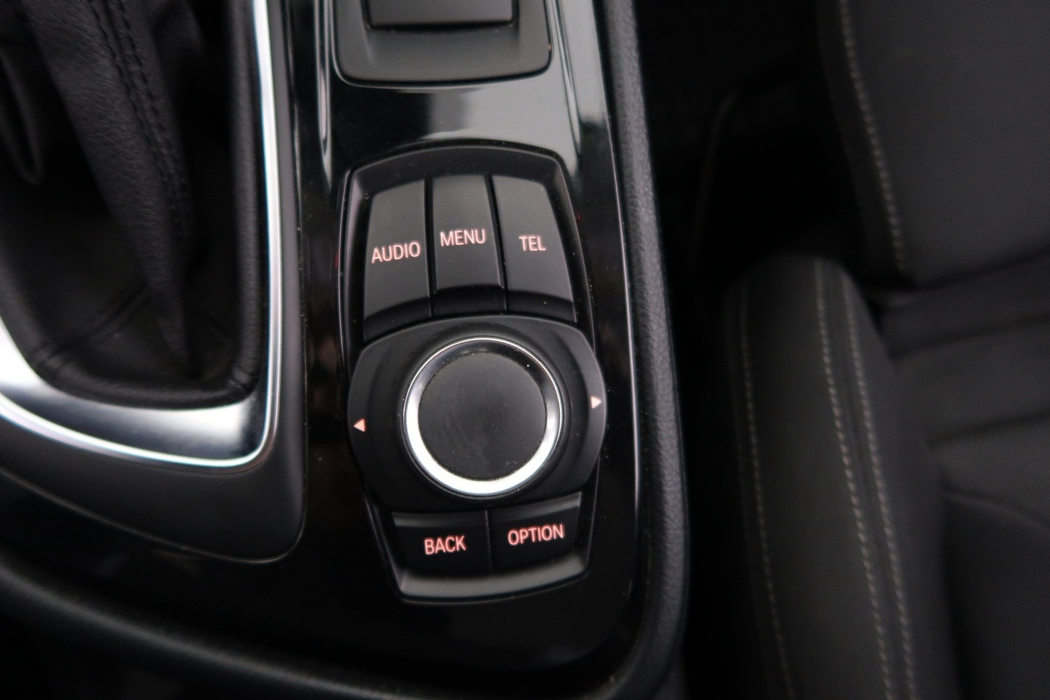 BMW 218 vaihtoauto
