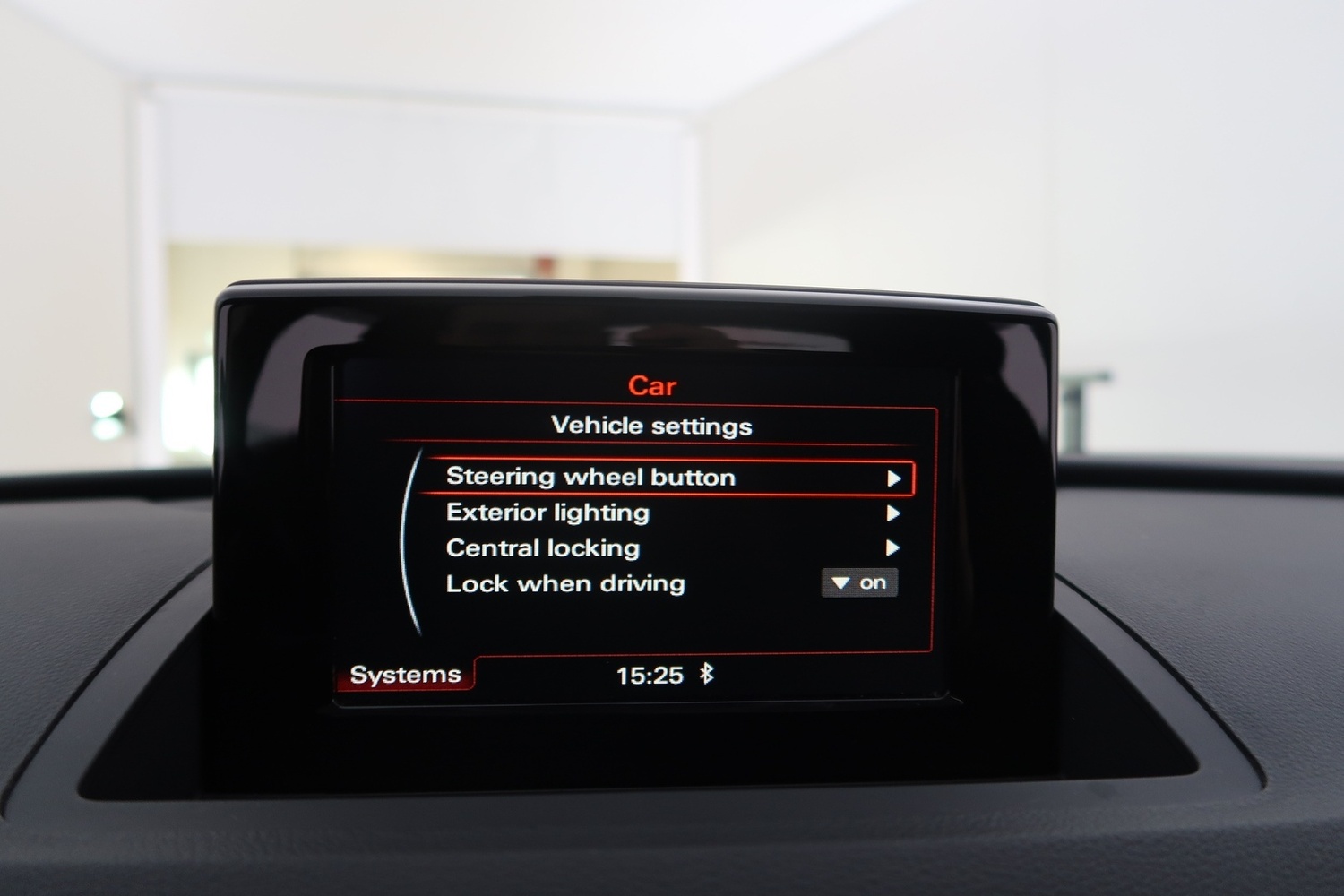 Audi Q3 vaihtoauto