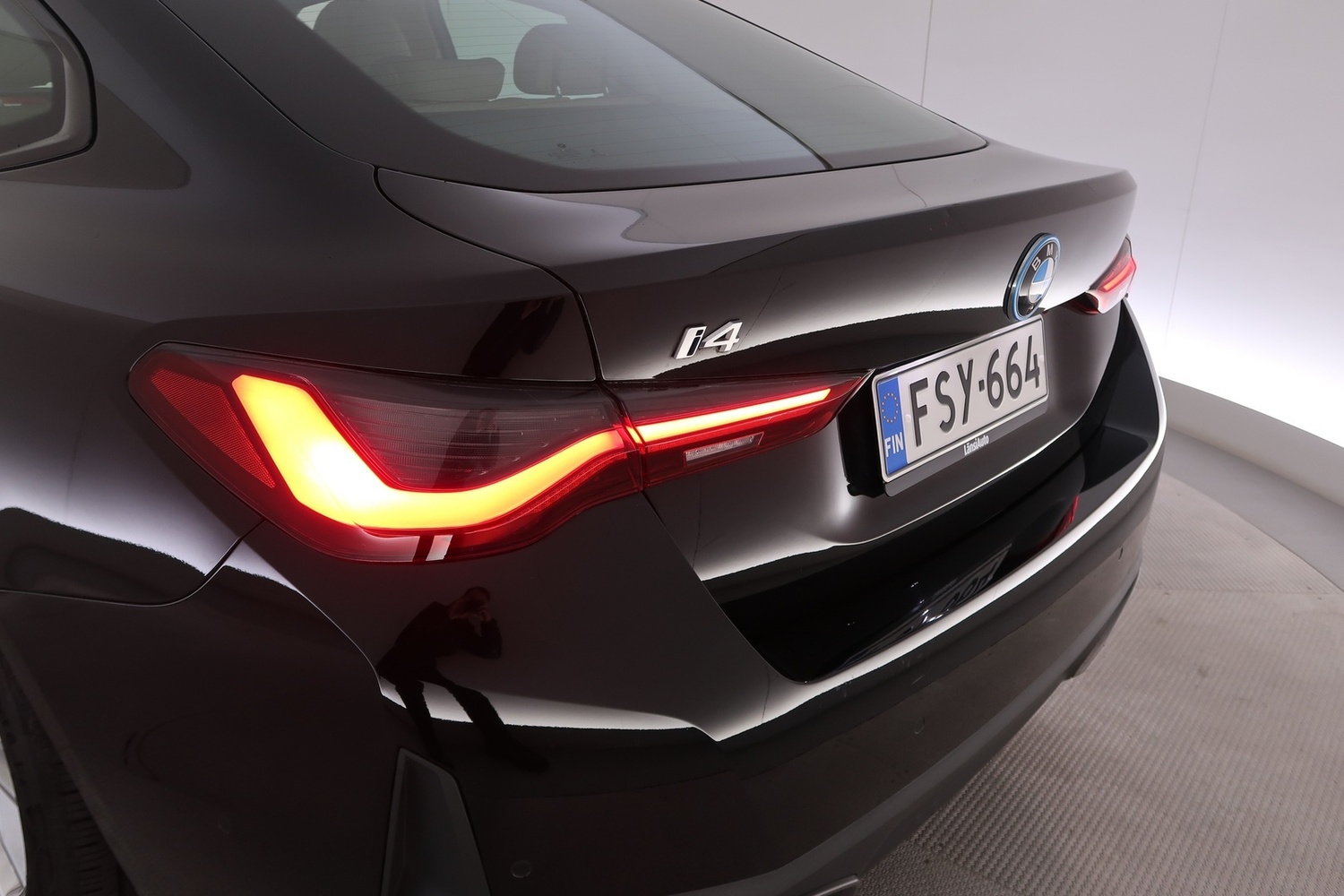 BMW i4 vaihtoauto
