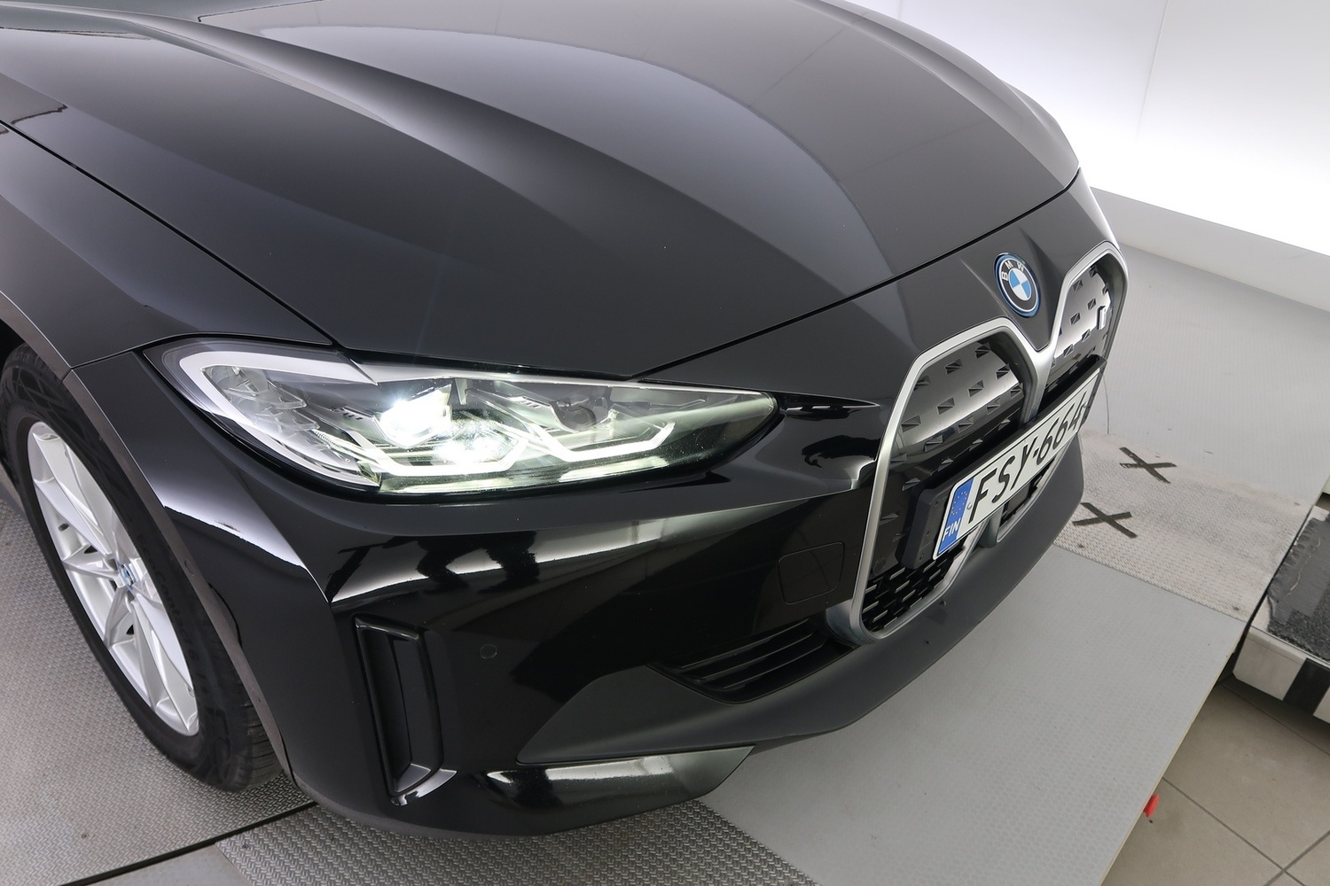 BMW i4 vaihtoauto