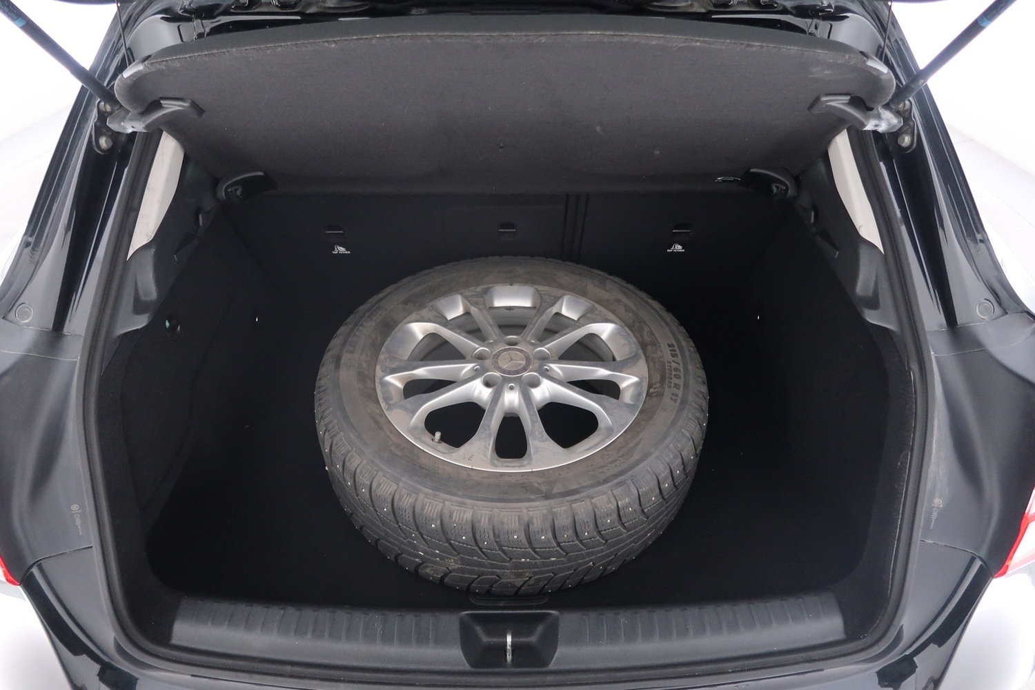 Mercedes-Benz GLA vaihtoauto