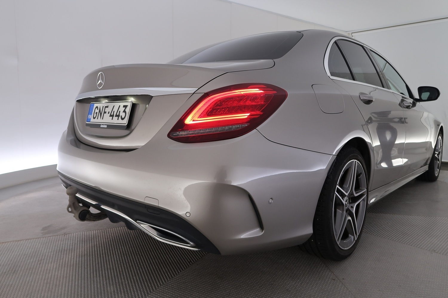 Mercedes-Benz C vaihtoauto