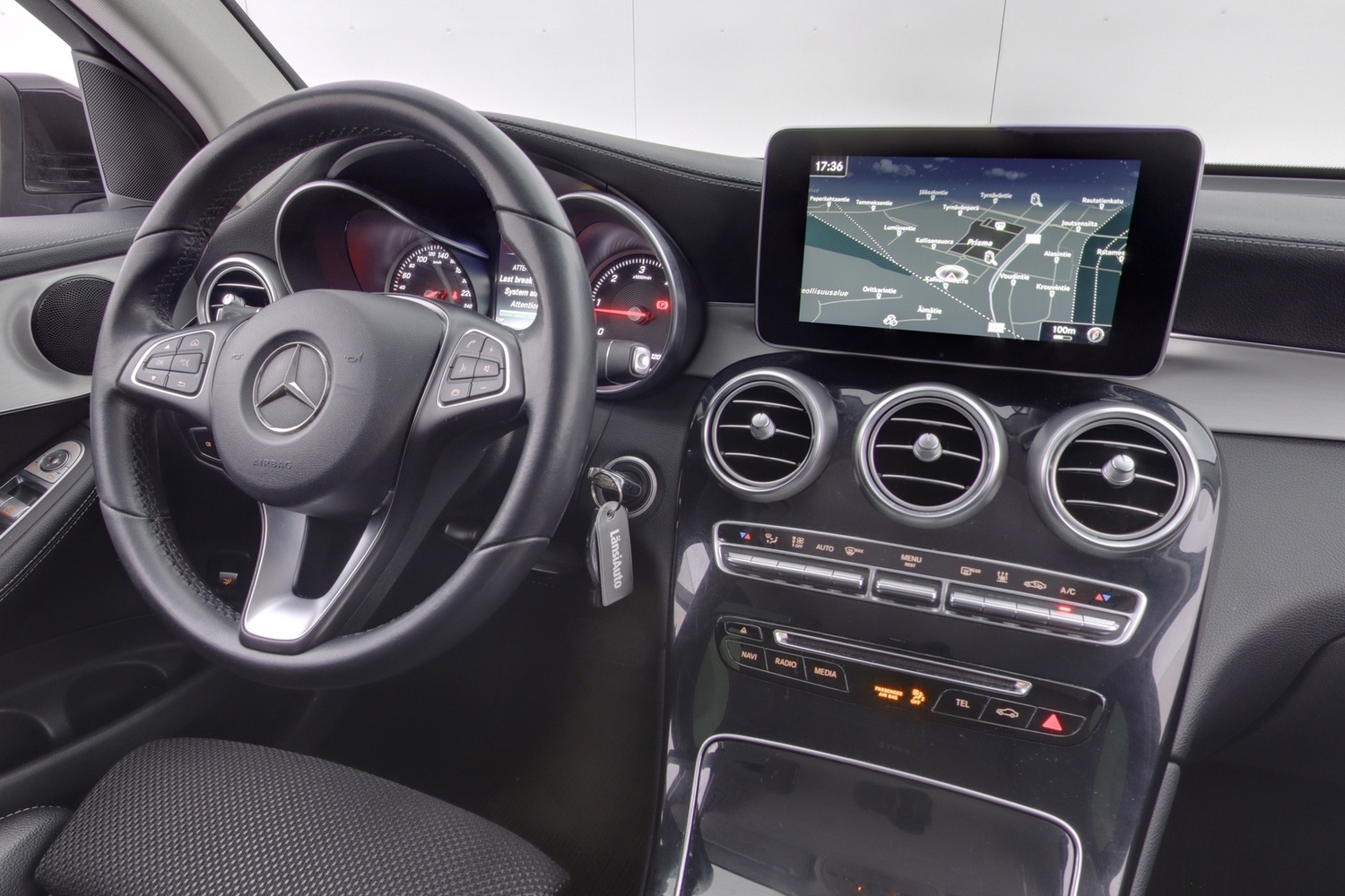 Mercedes-Benz GLC vaihtoauto