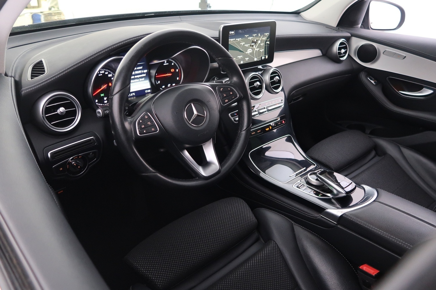 Mercedes-Benz GLC vaihtoauto