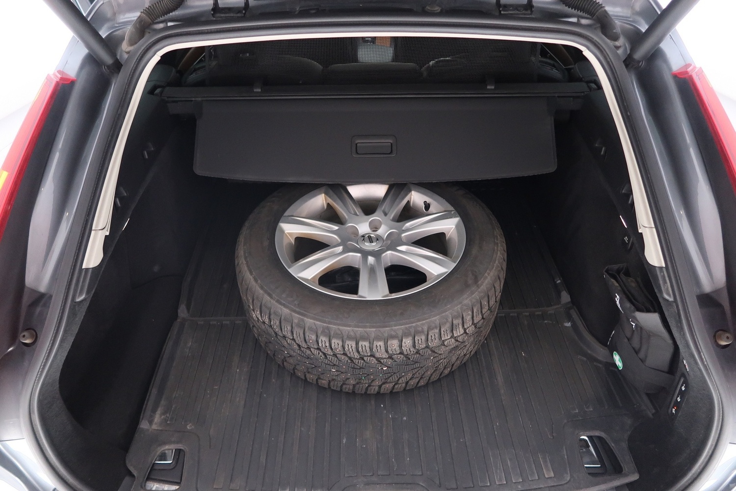 Volvo V90 vaihtoauto