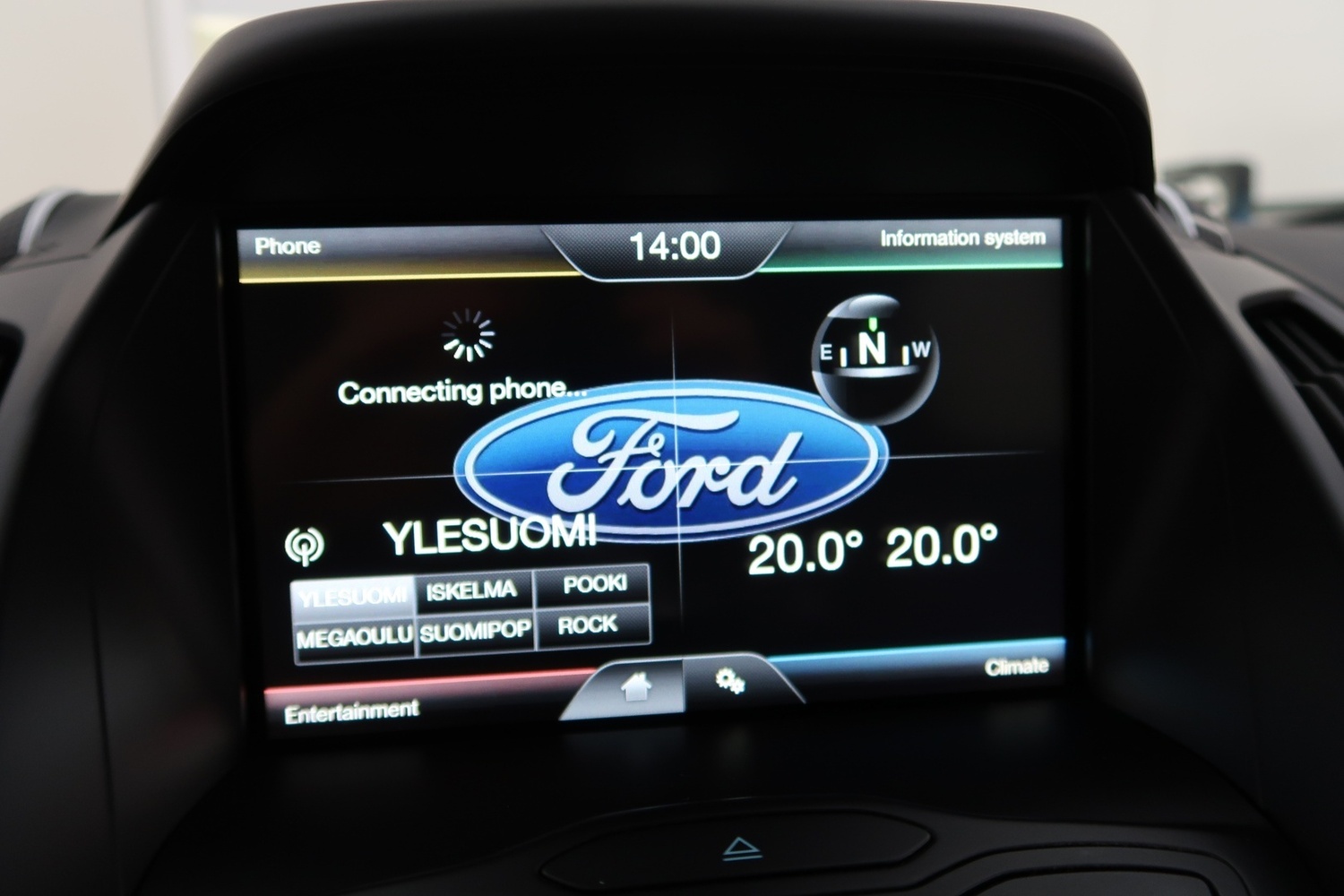 Ford Kuga vaihtoauto