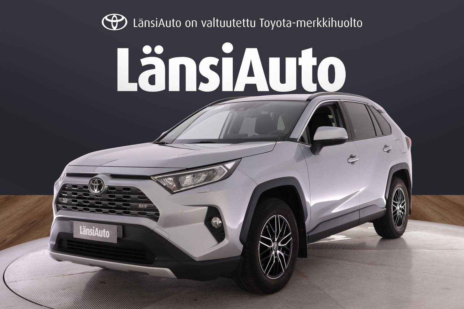 Toyota RAV4 vaihtoauto