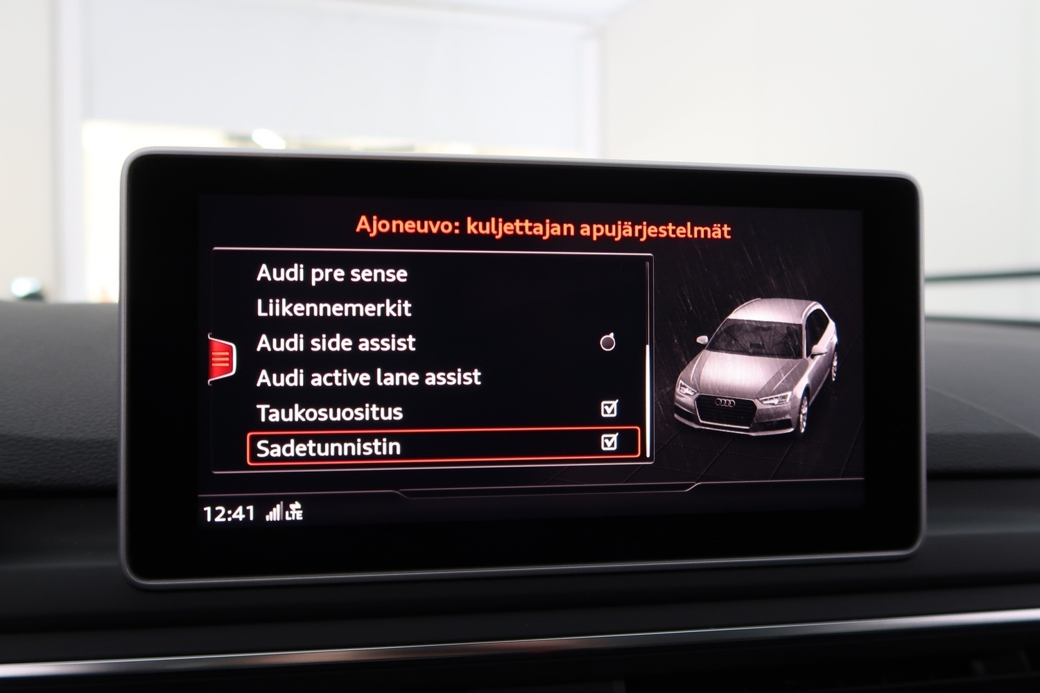Audi A4 vaihtoauto