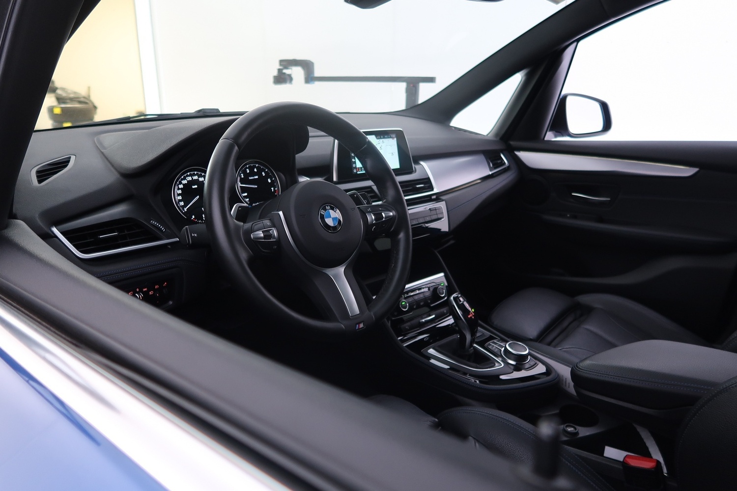 BMW 220 vaihtoauto